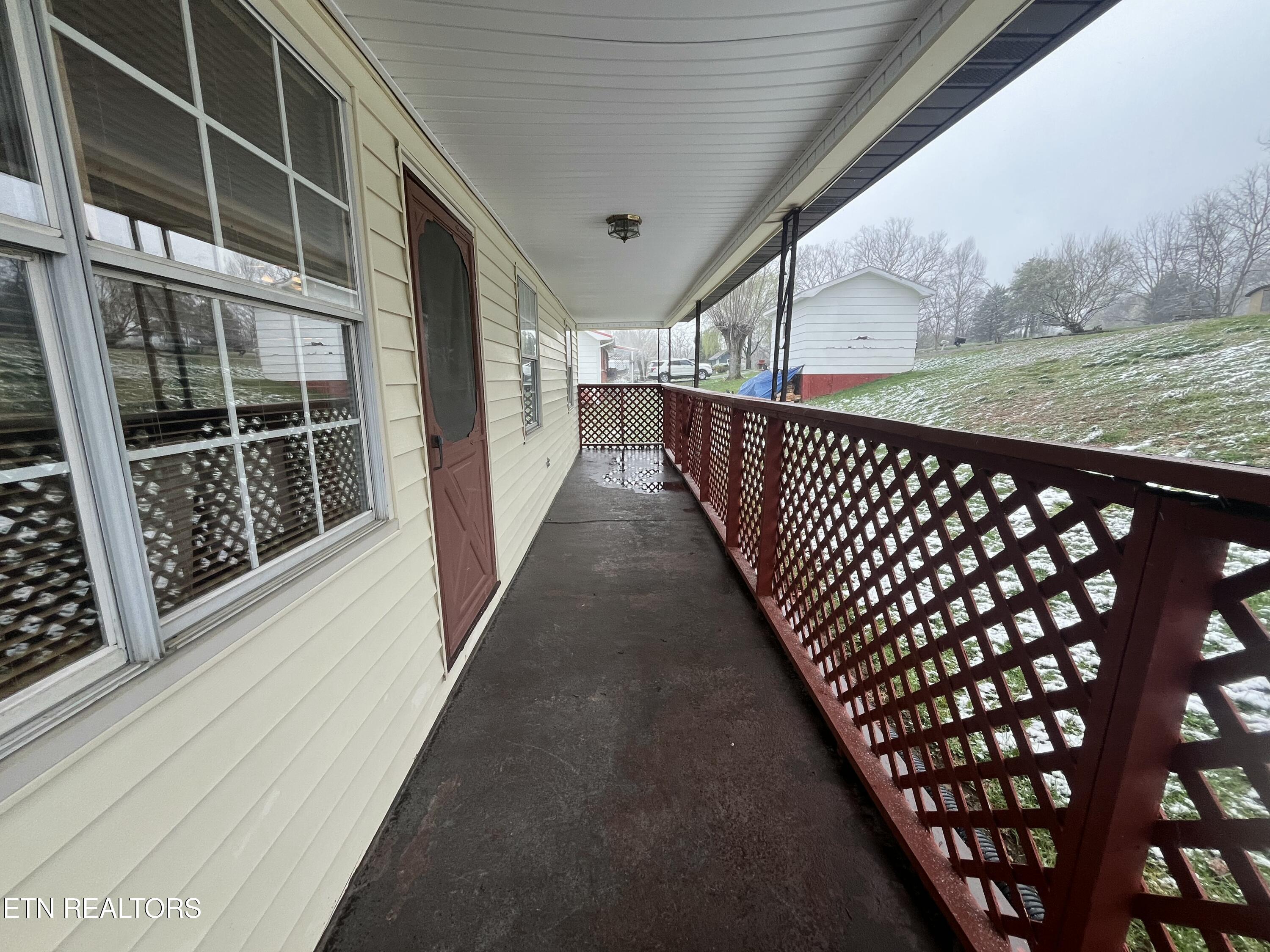 269 Warriors Path Rd, Ewing, VA 24248 — photo 3