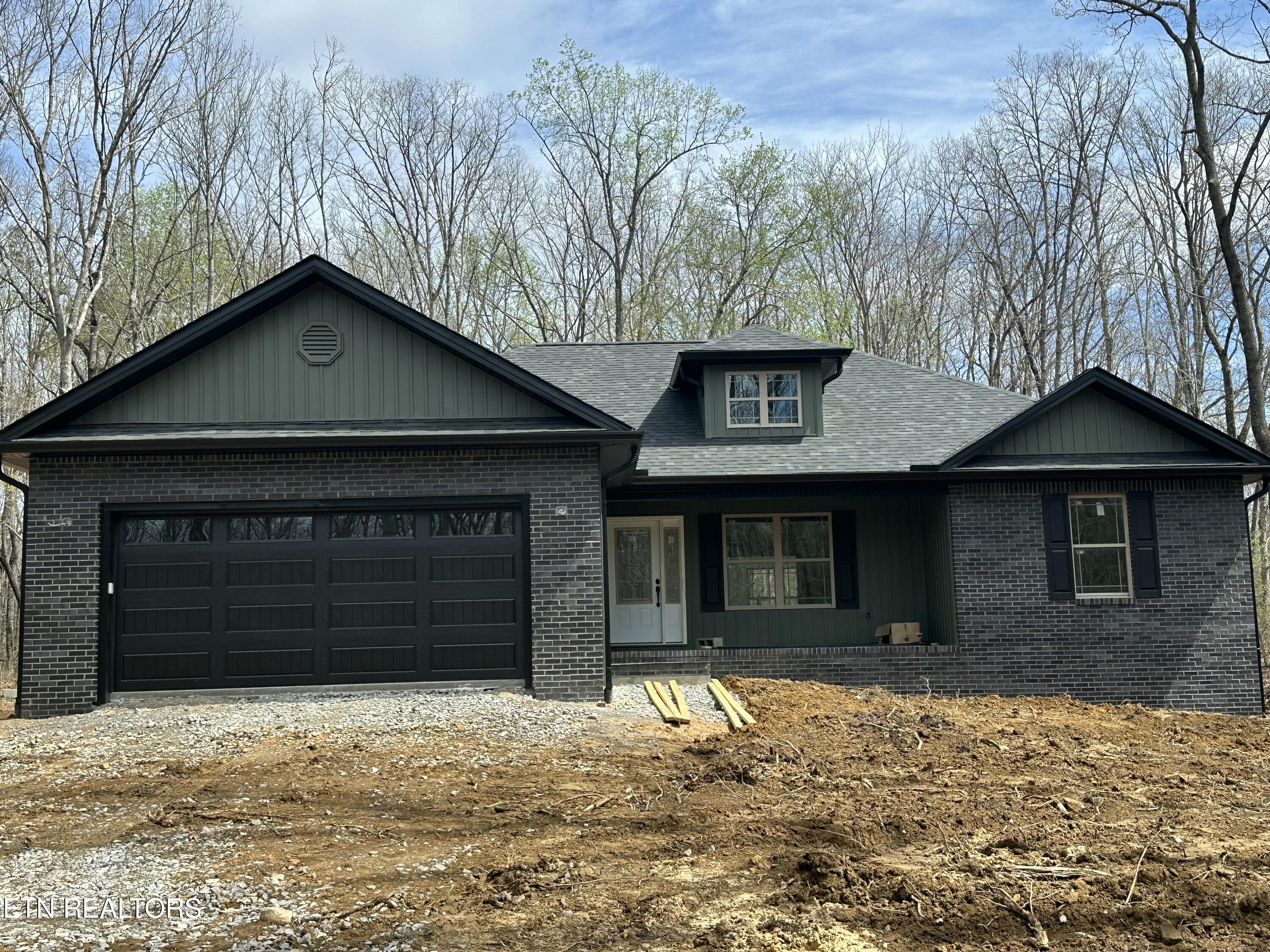60 Bussell Drive 3 — photo