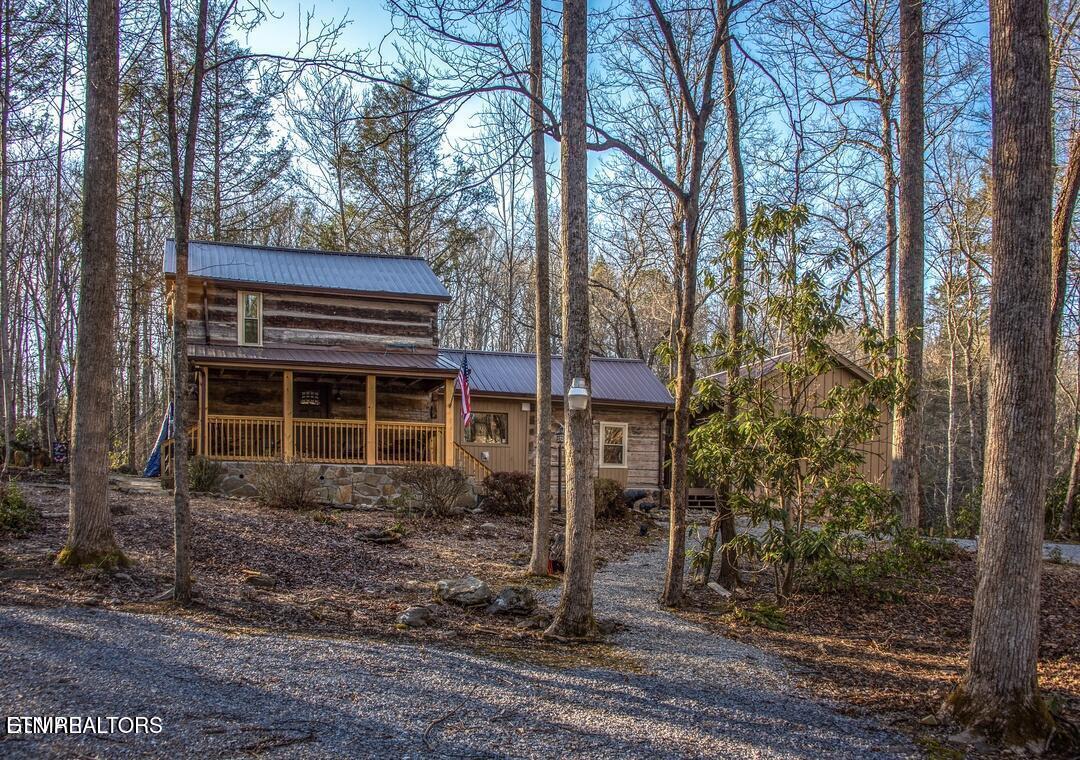 125 Cricket Hollow Way — photo