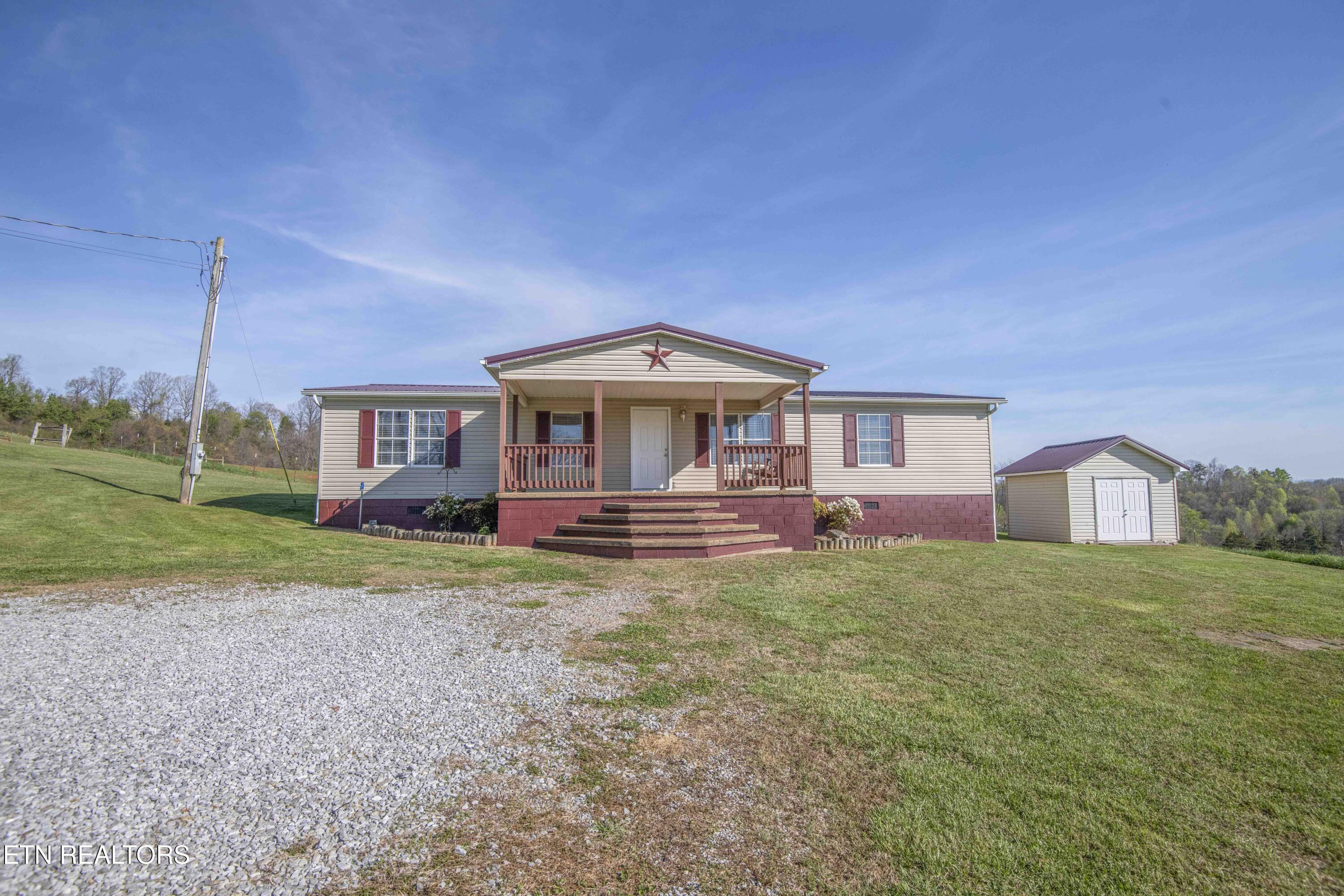 212 Meyers Grove Rd — photo