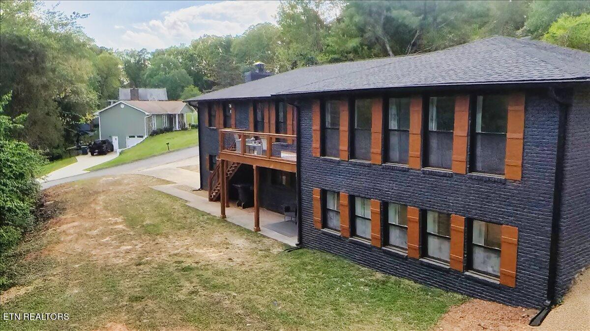 1610 Pinebark Drive — photo