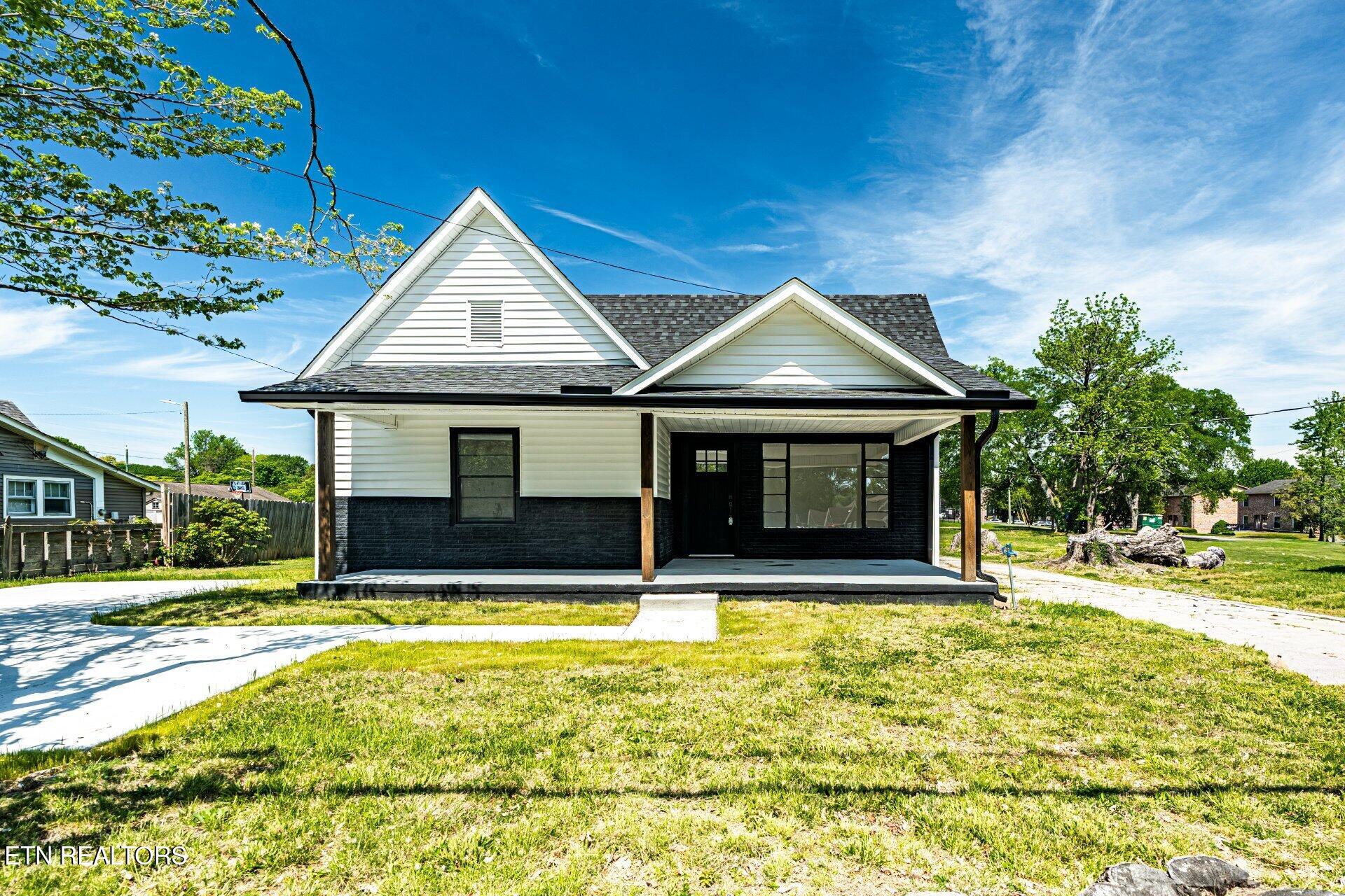 507 E Inskip Drive — photo
