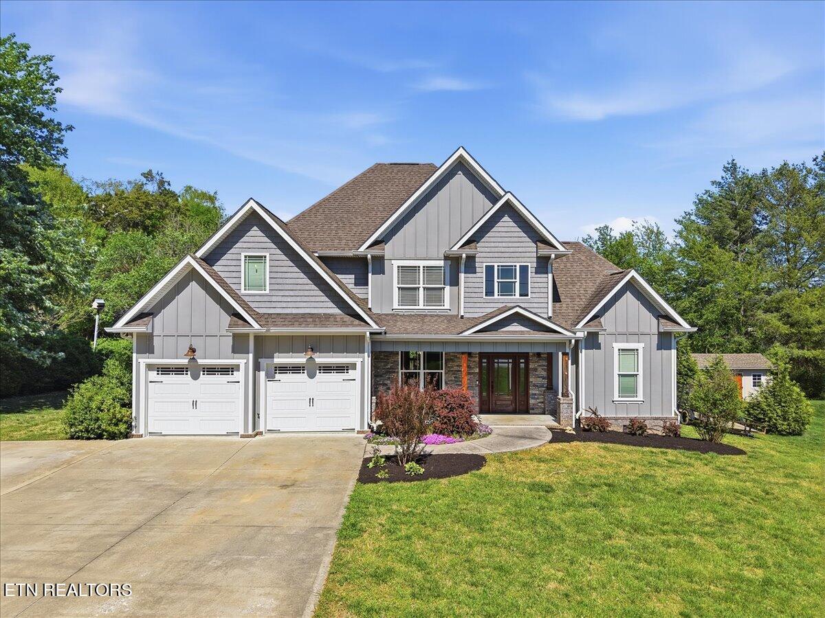 124 Alpine Drive — photo