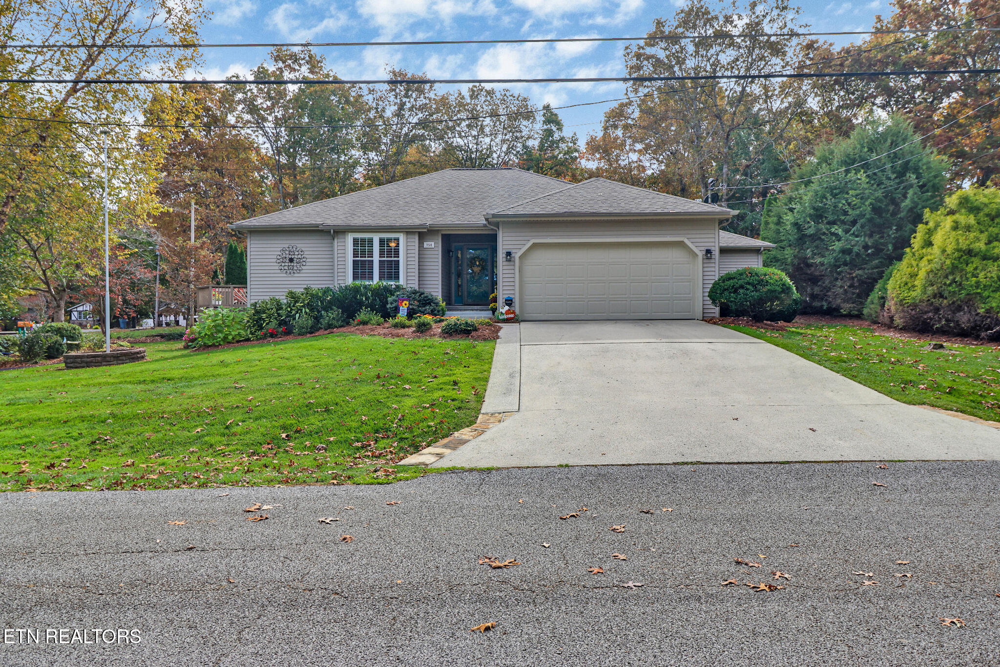 150 Dovenshire Drive — photo