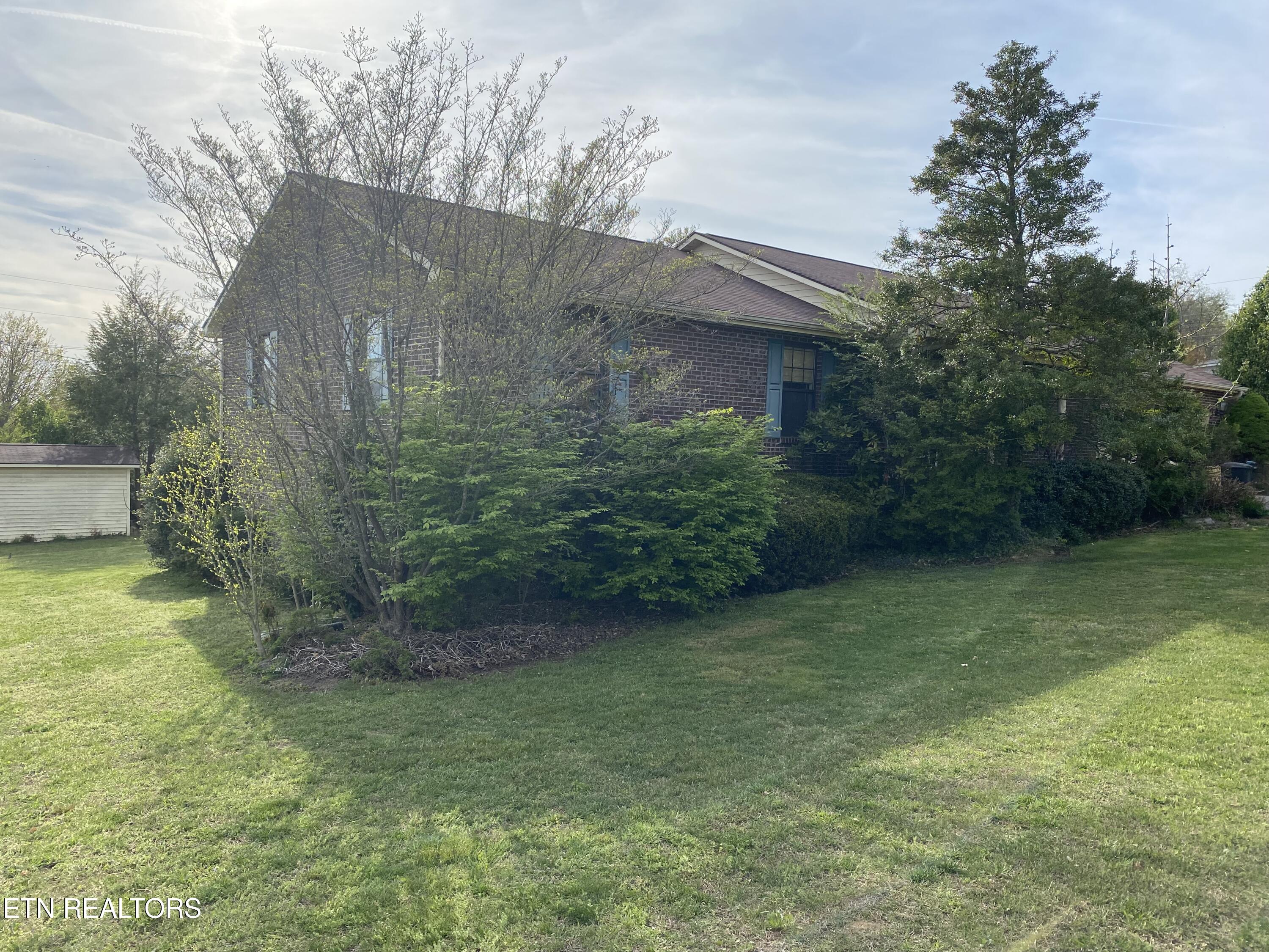 230 Adair Drive — photo