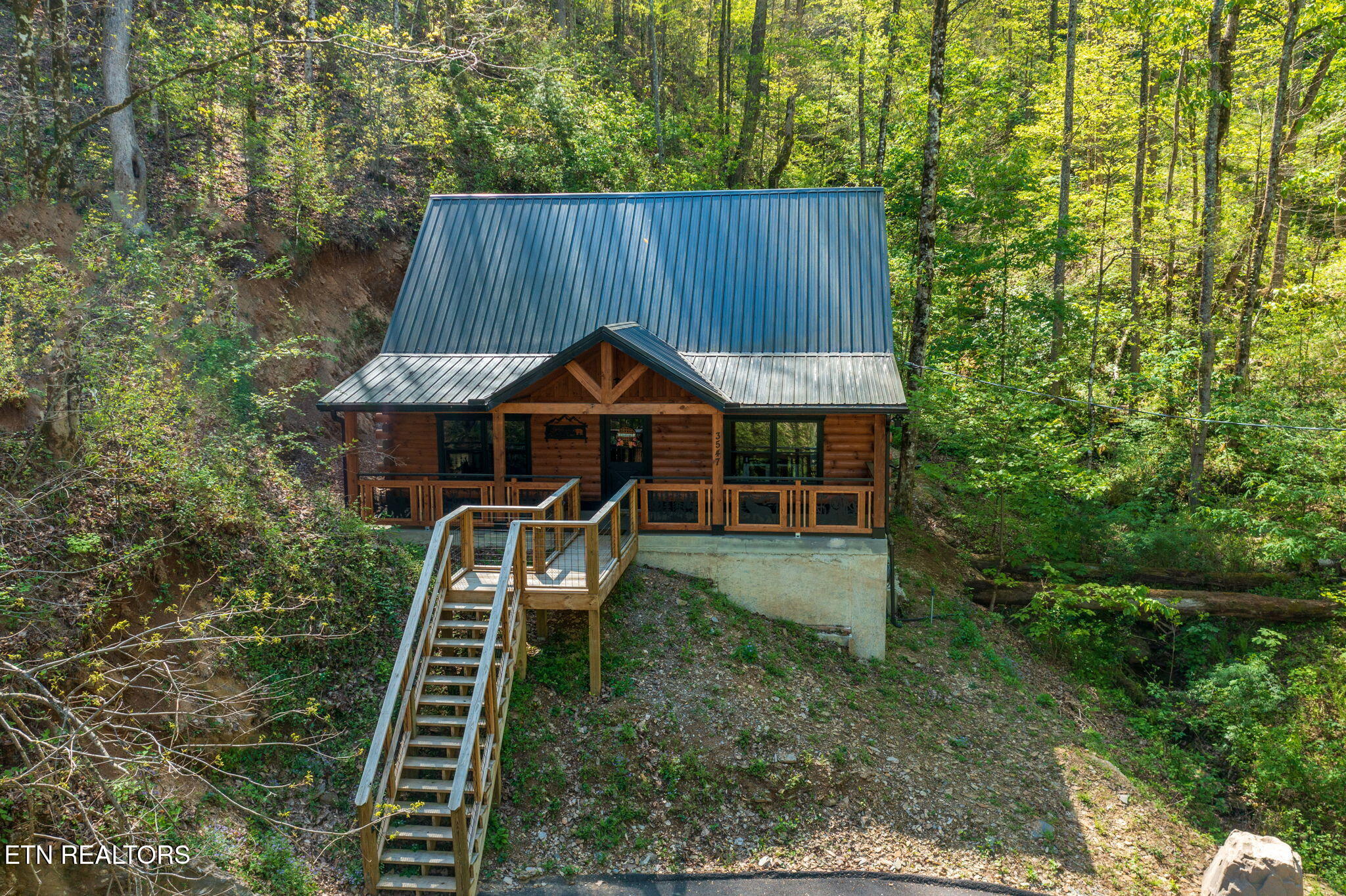 3547 Sugar Maple Loop — photo