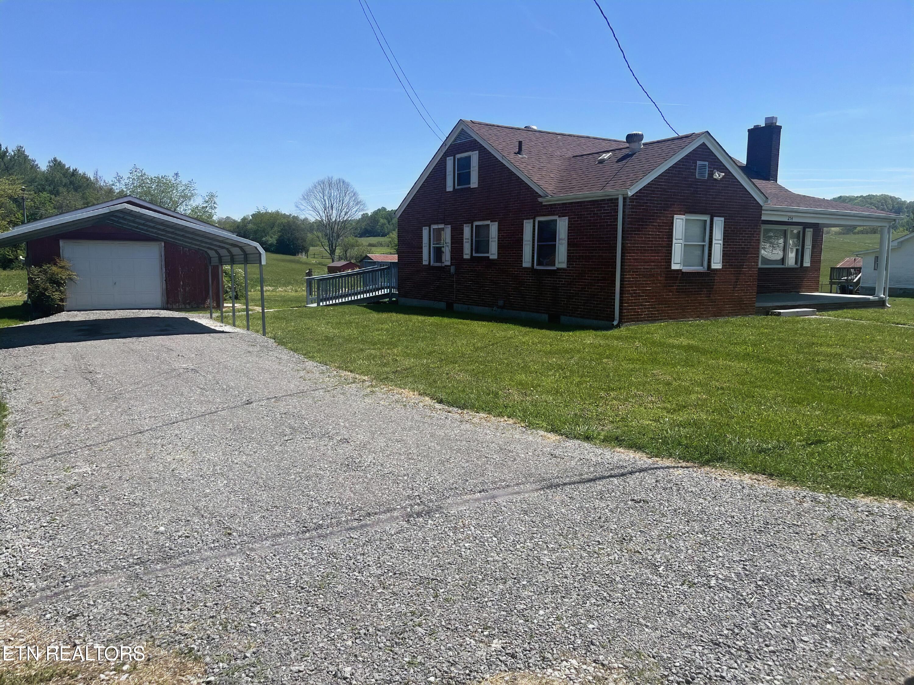 254 Red Clover Loop, Ewing, VA 24248 — photo 2
