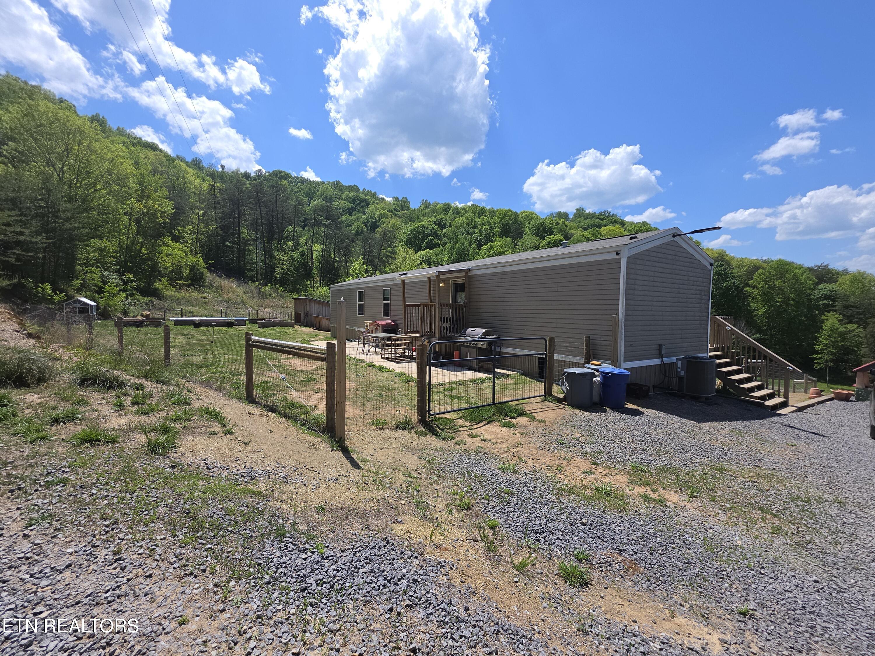1220 Raven Hill Rd — photo