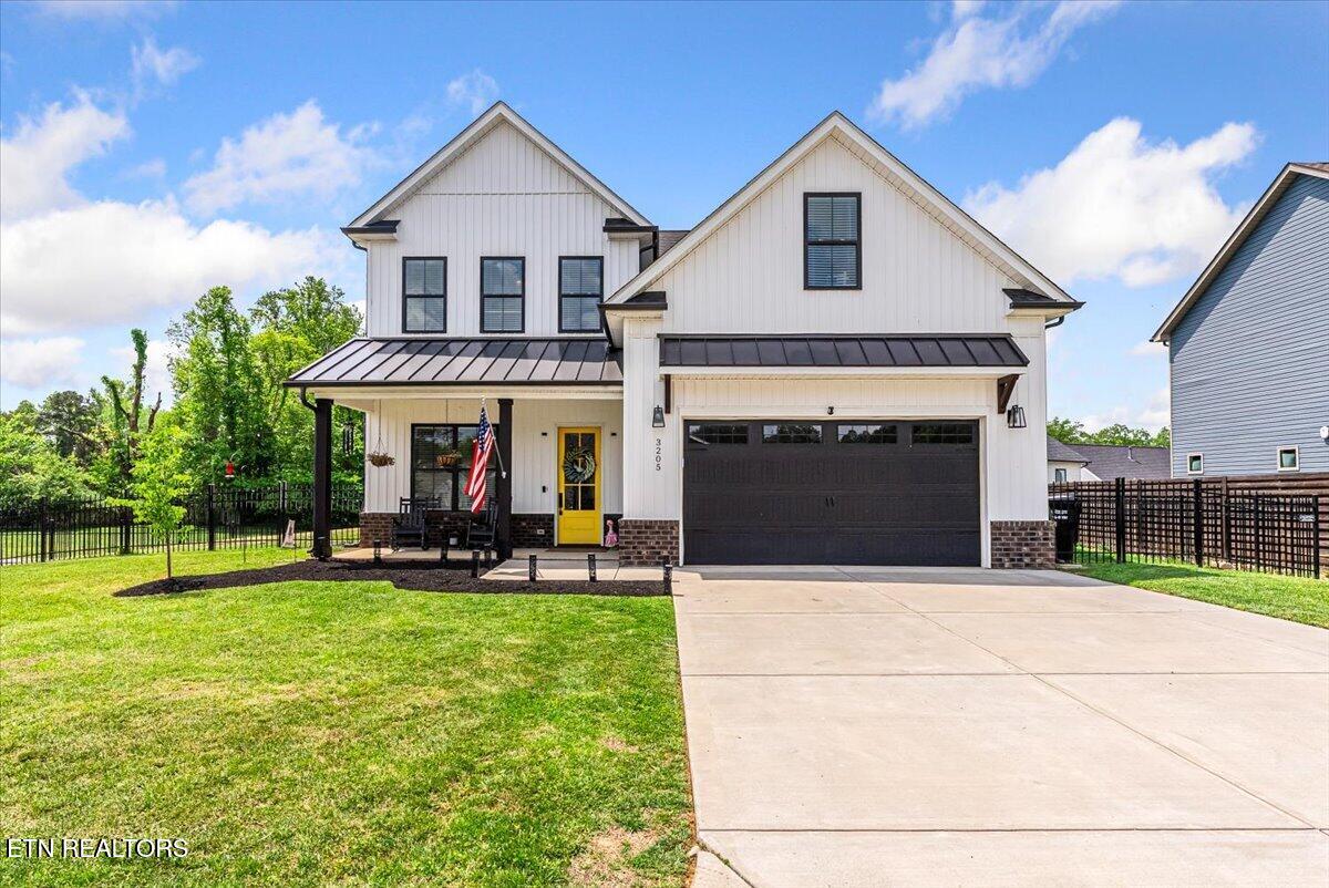 3205 Great Plains Lane — photo