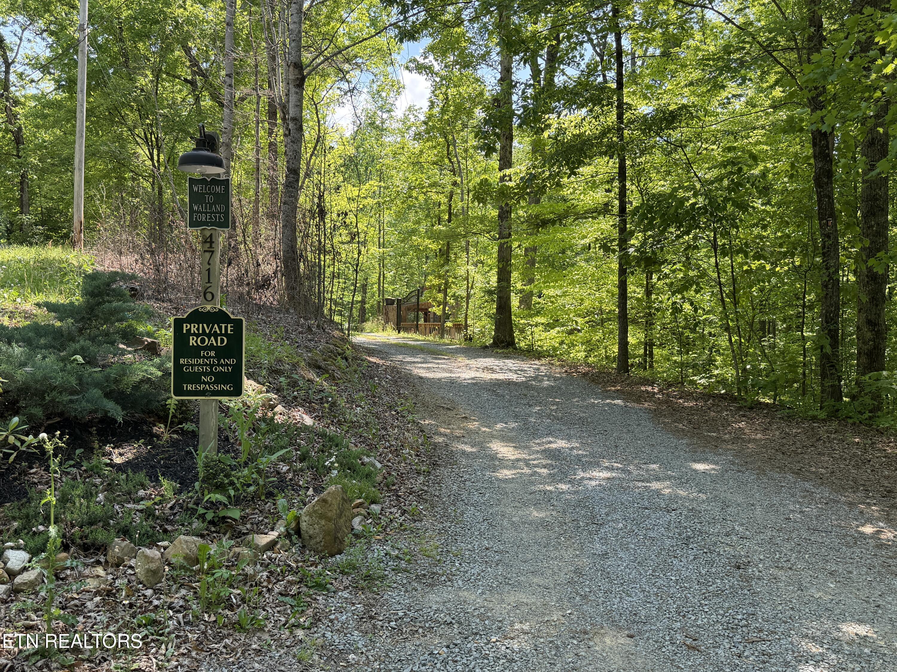 4716 Fred Jennings Rd — photo