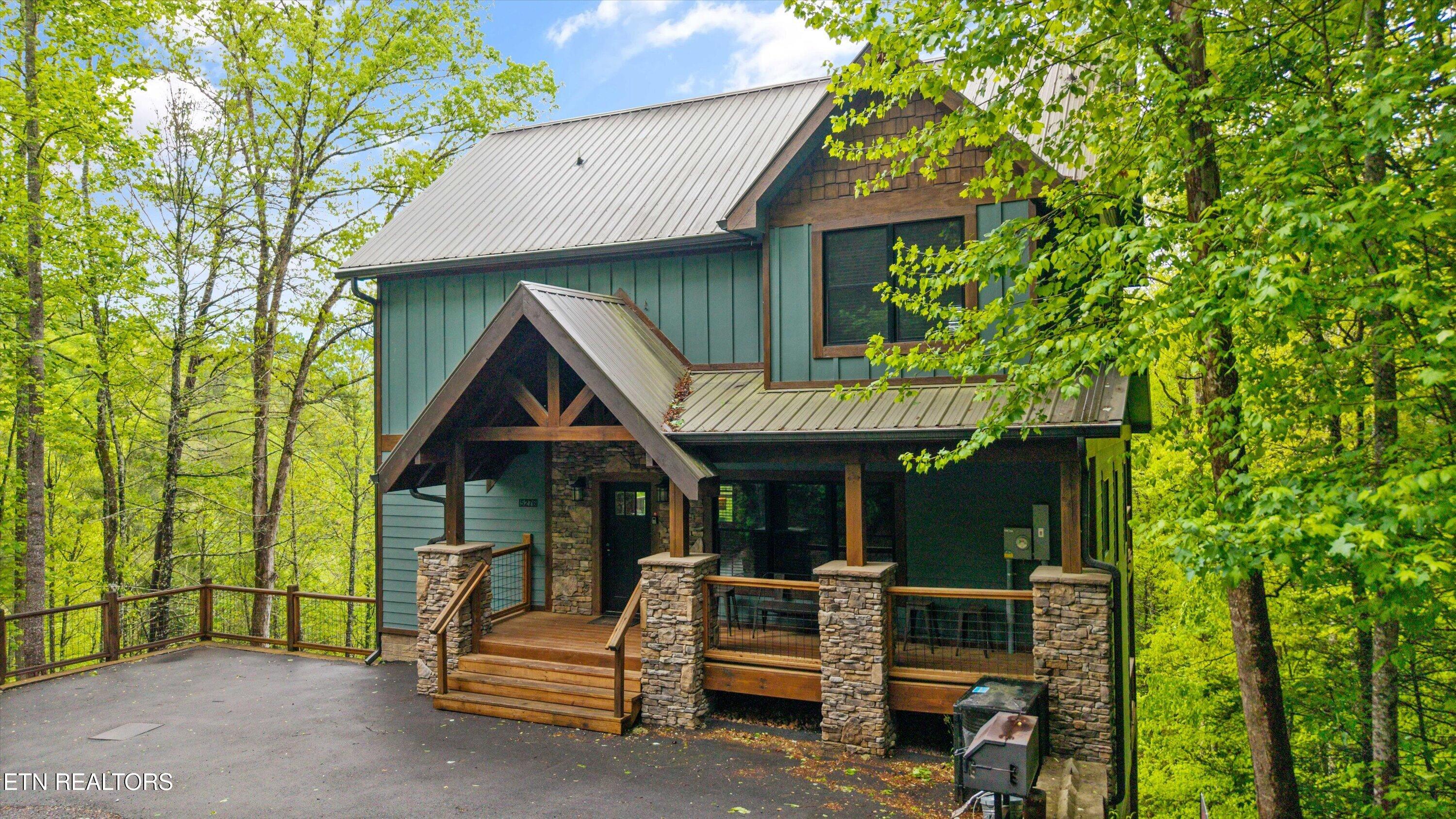 5276 Riversong Way — photo