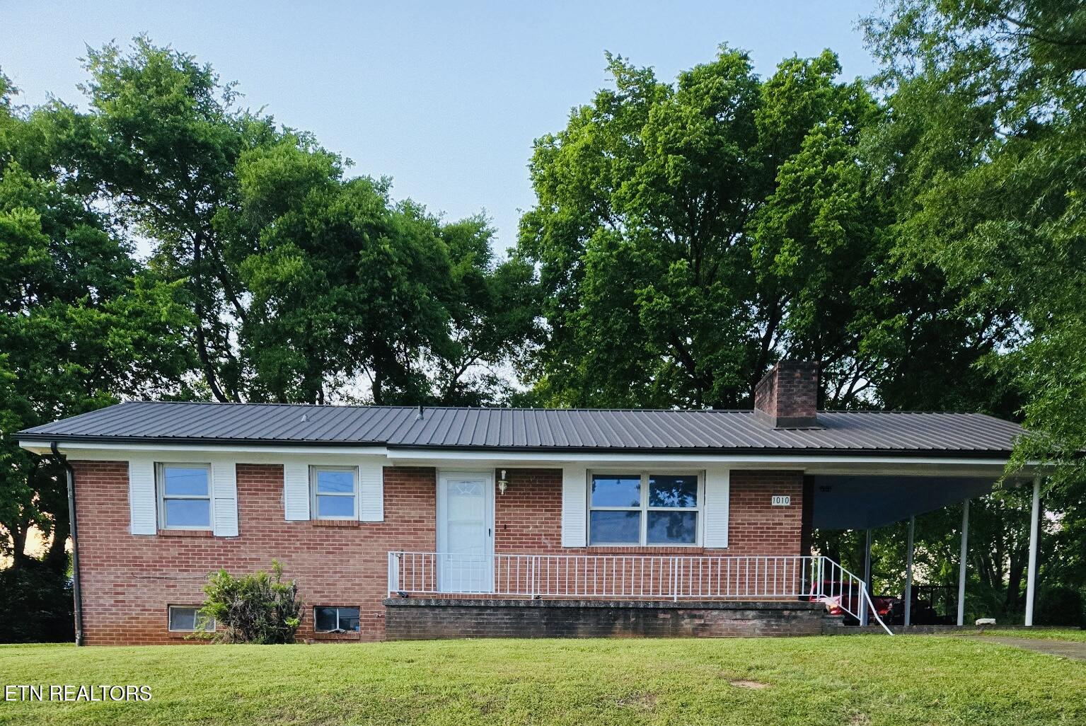 1010 W Morris St — photo