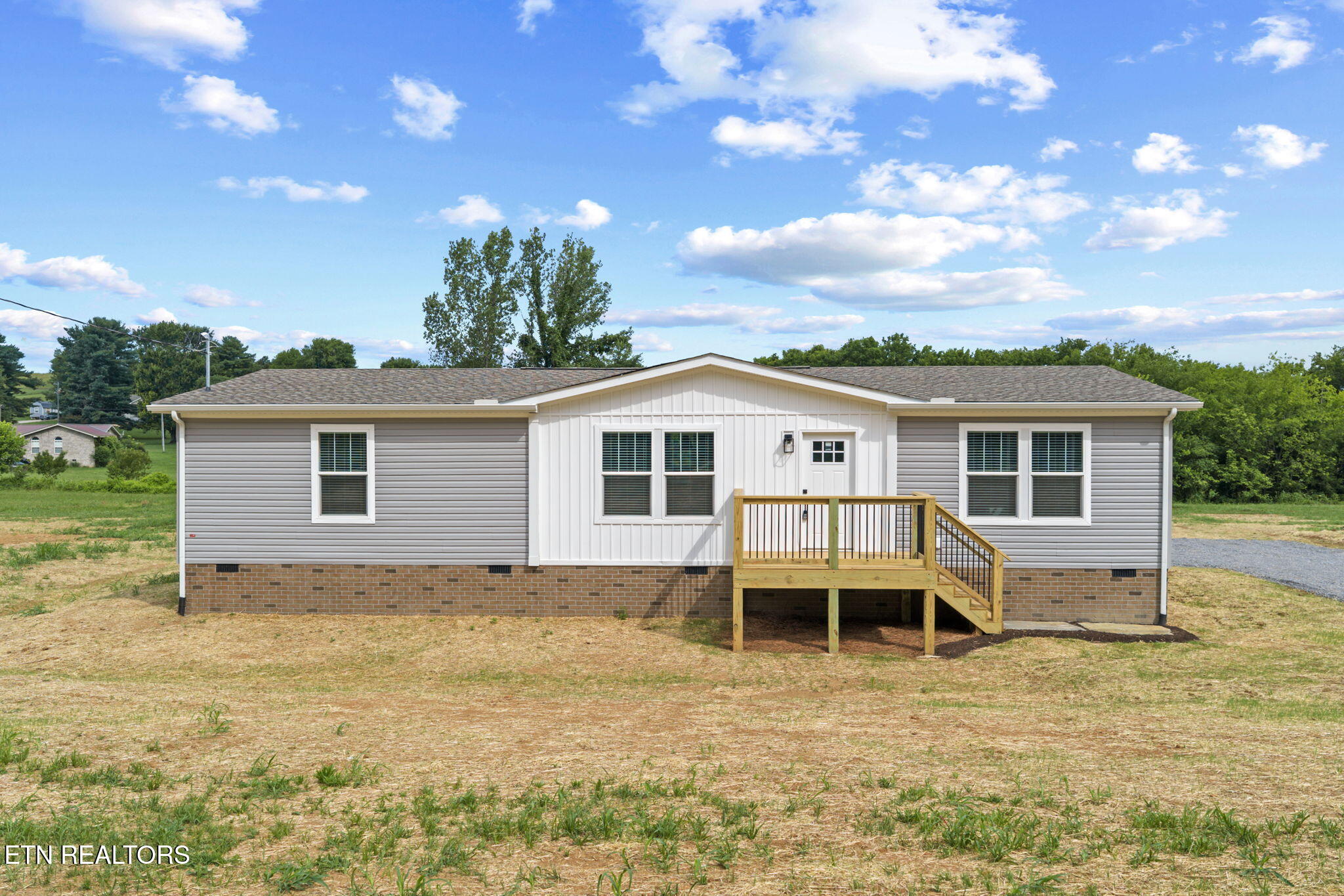 3215 Sweetwater Vonore Rd — photo
