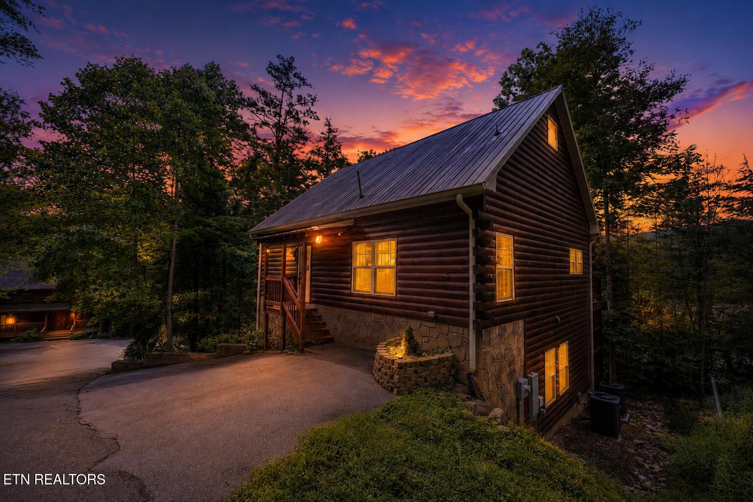 1622 Misty Hollow Way — photo