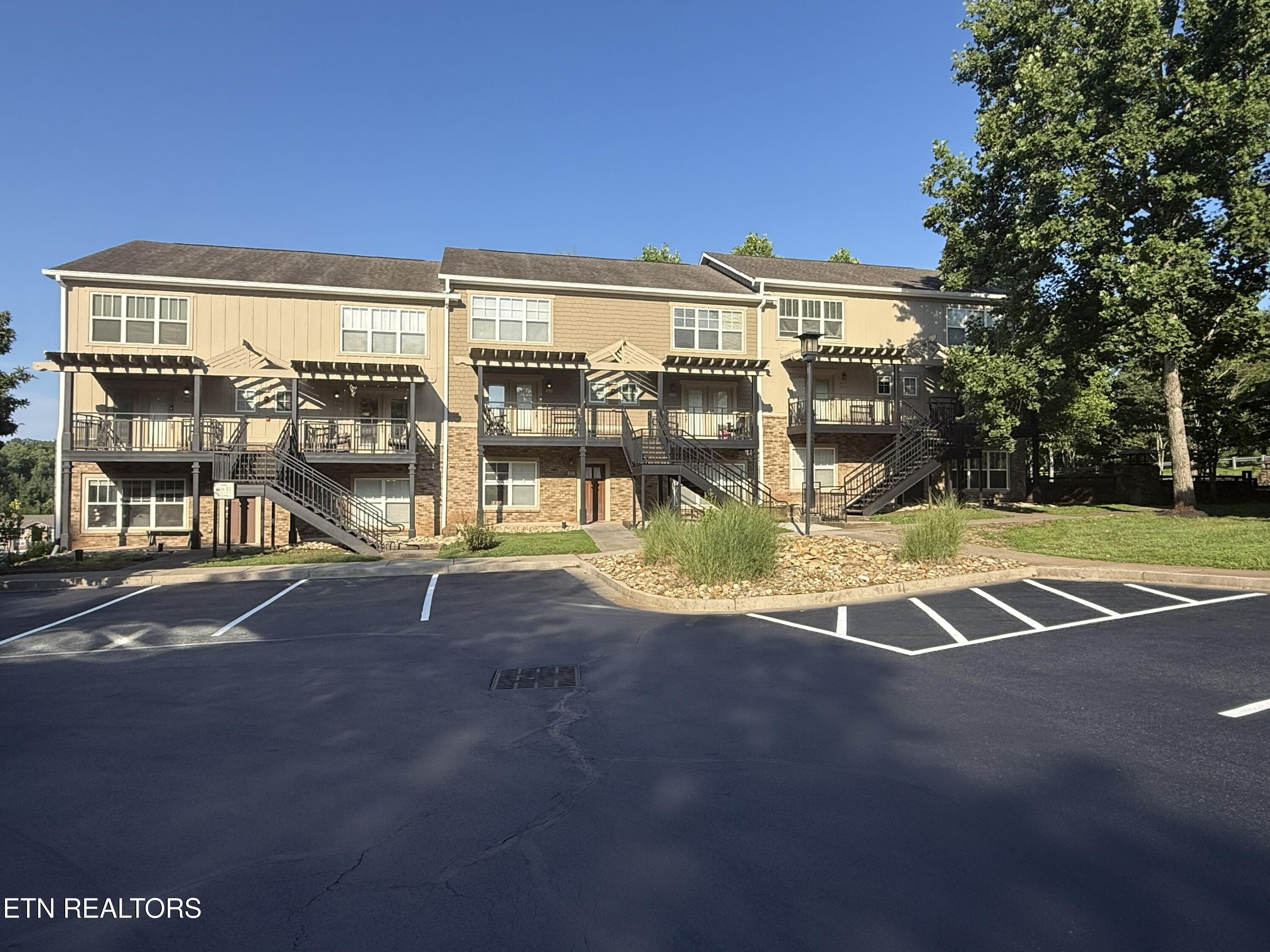 3831 Cherokee Woods Way 102 — photo