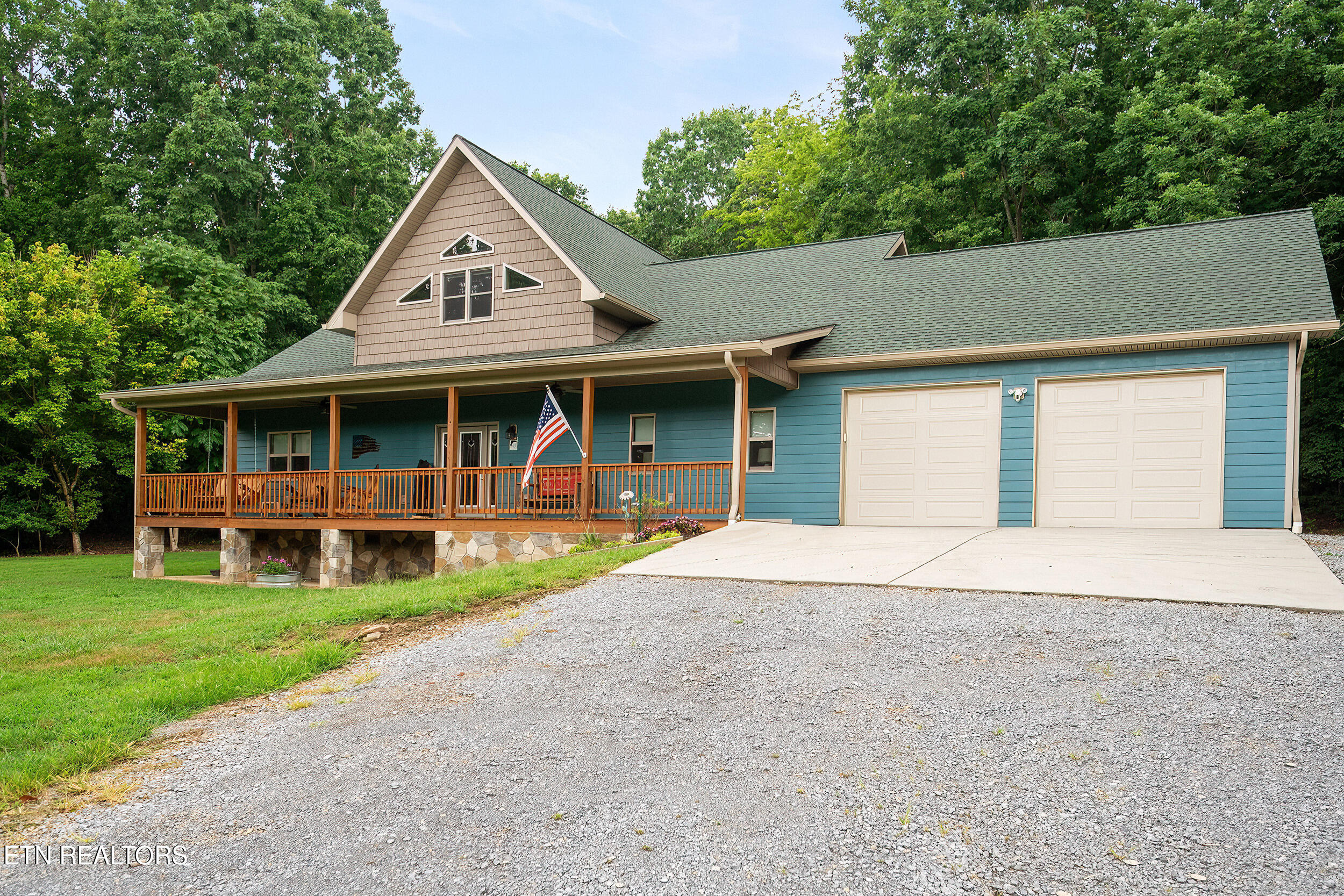 910 English Mtn Rd — photo