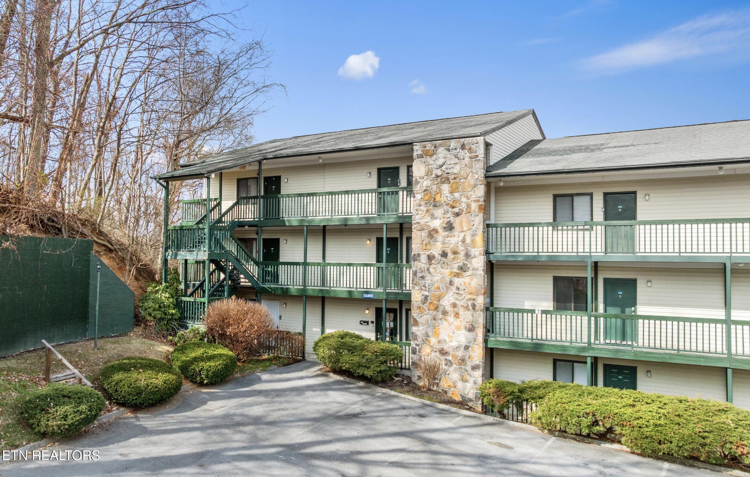 1102 Ski View Drive Unit 306 — photo