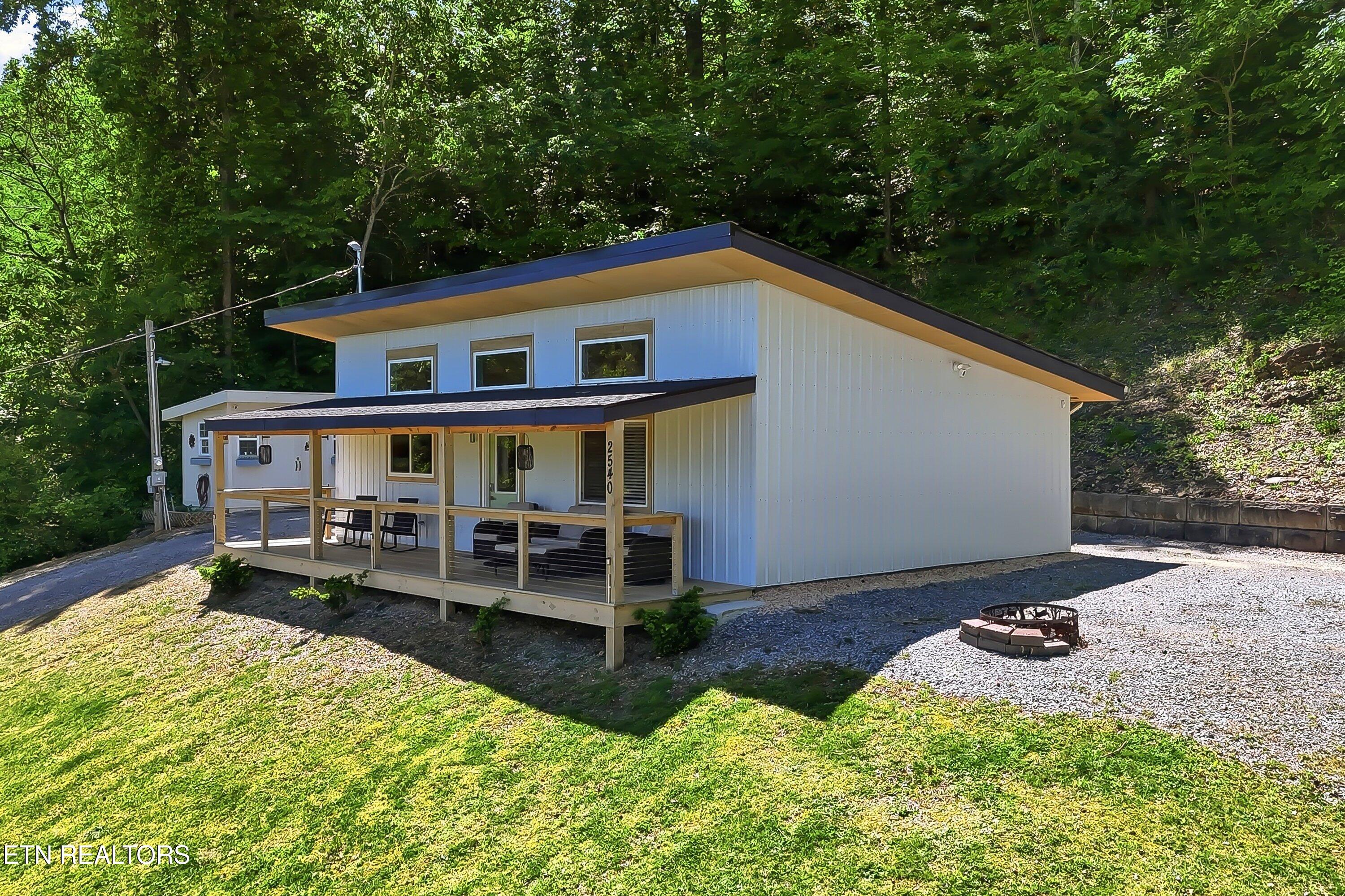 2540 Pittman Center Rd — photo
