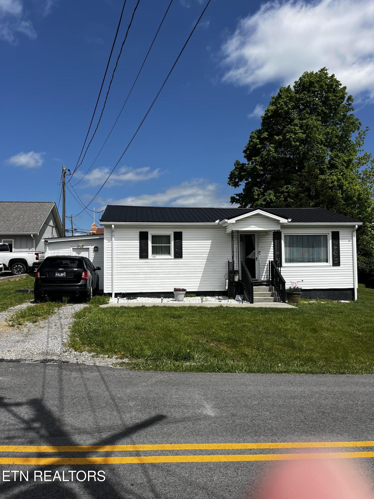 71 Taylor Ave — photo
