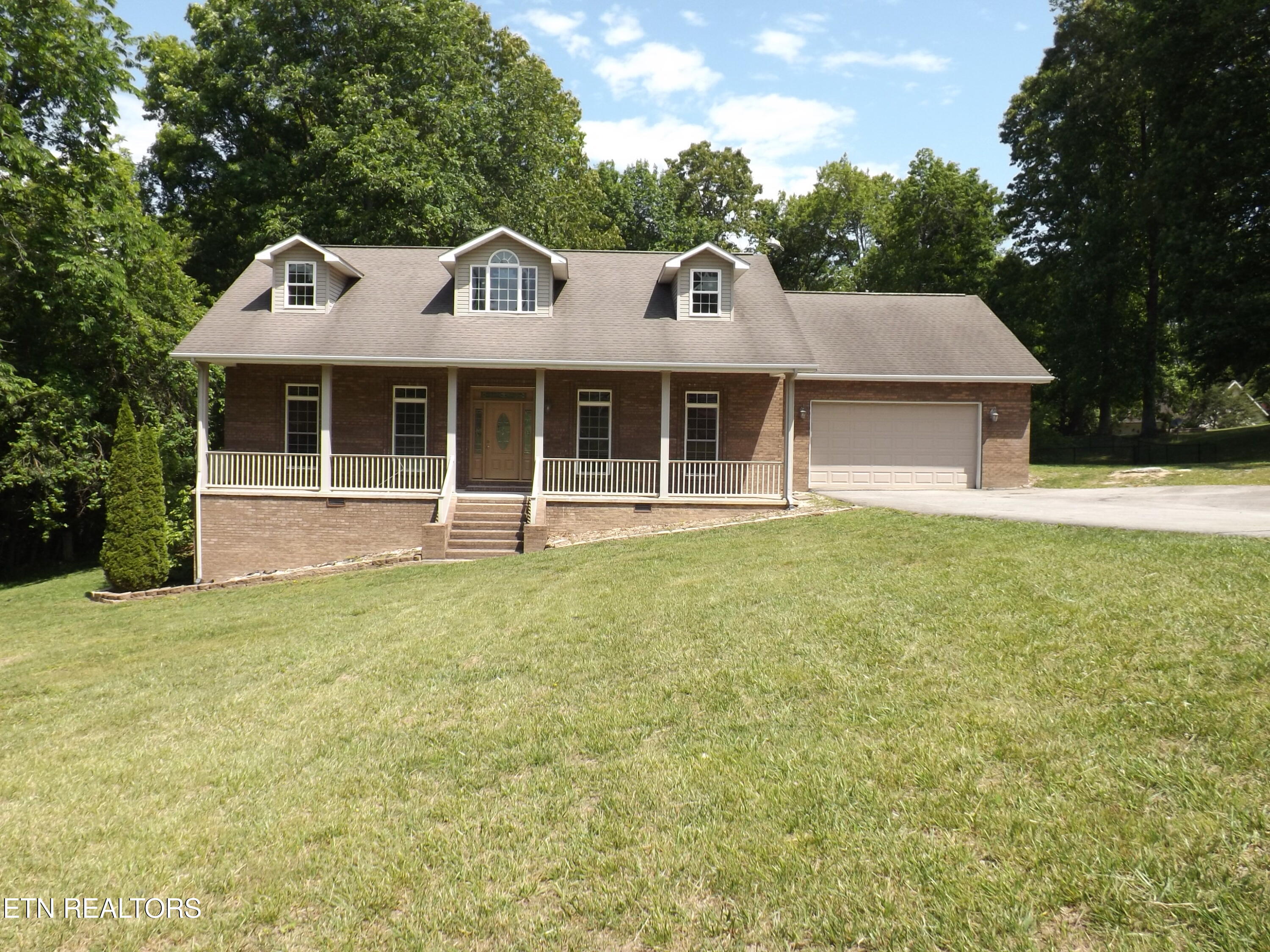 135 Antler Drive — photo