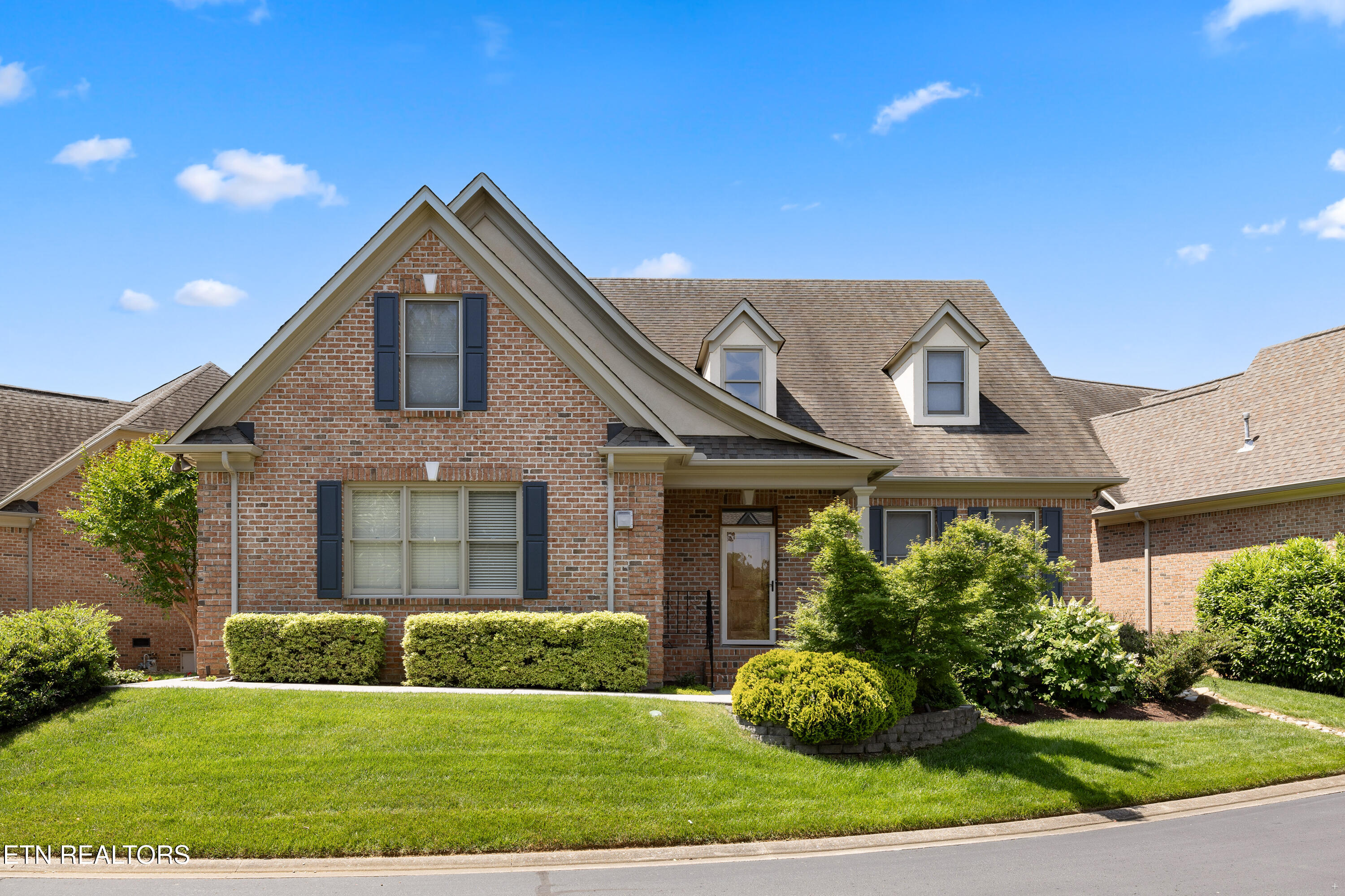 1166 Highgrove Gardens Way — photo