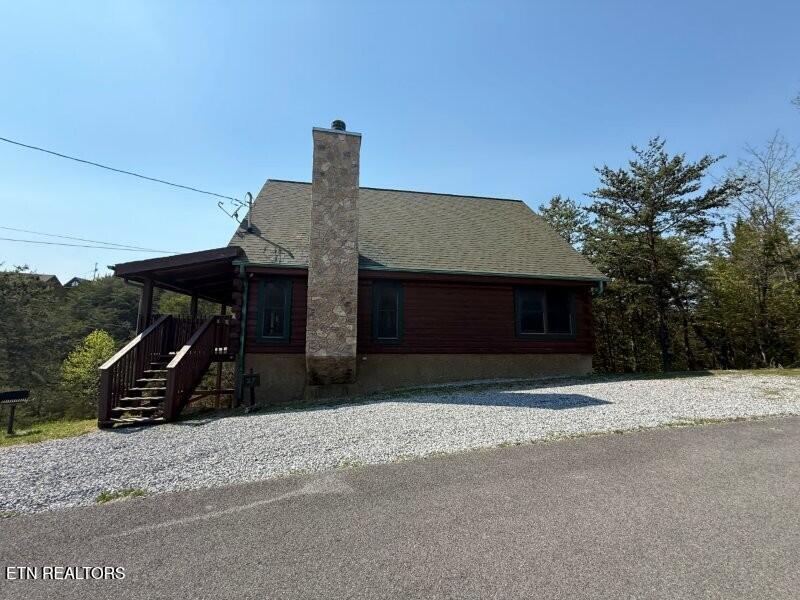 2523 Fleming Way — photo