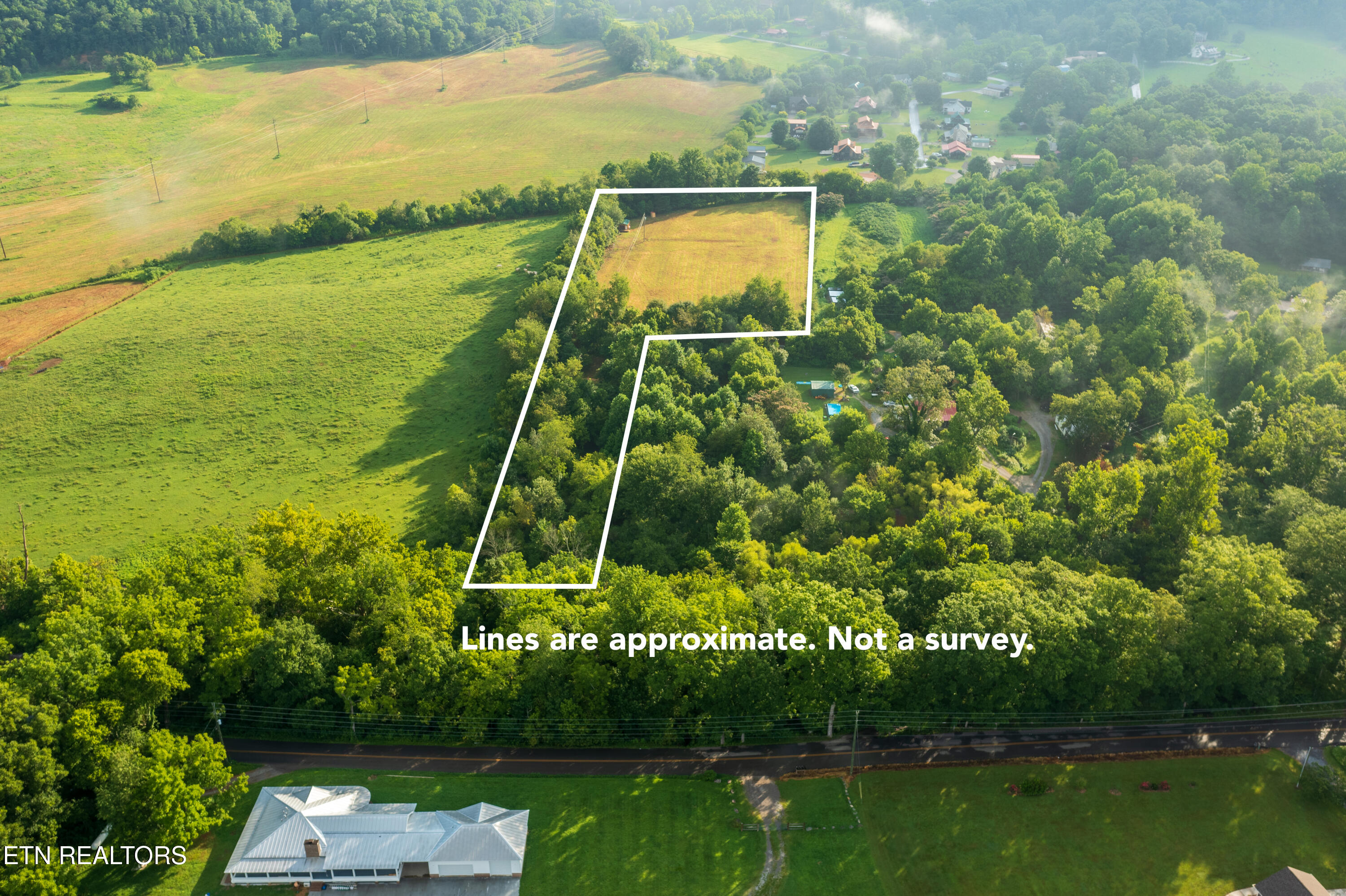 3435 Valley View Rd, Sevierville, TN 37862 — photo 2