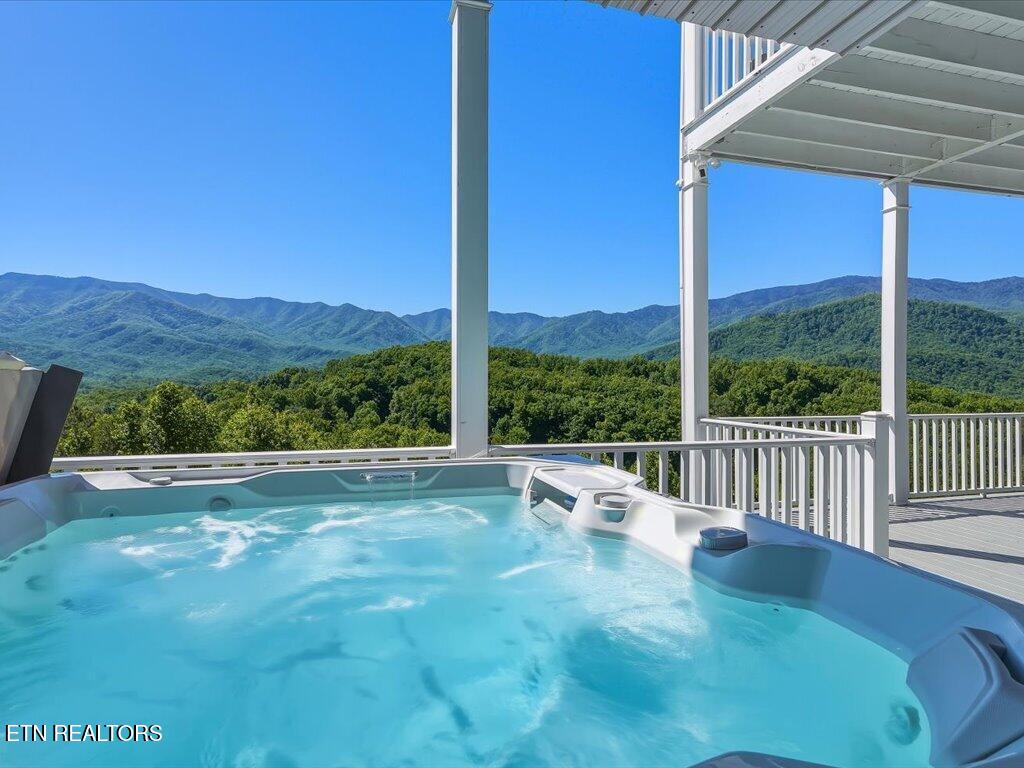 270 Sonshine Ridge Rd, Cosby, TN 37722 — photo 3
