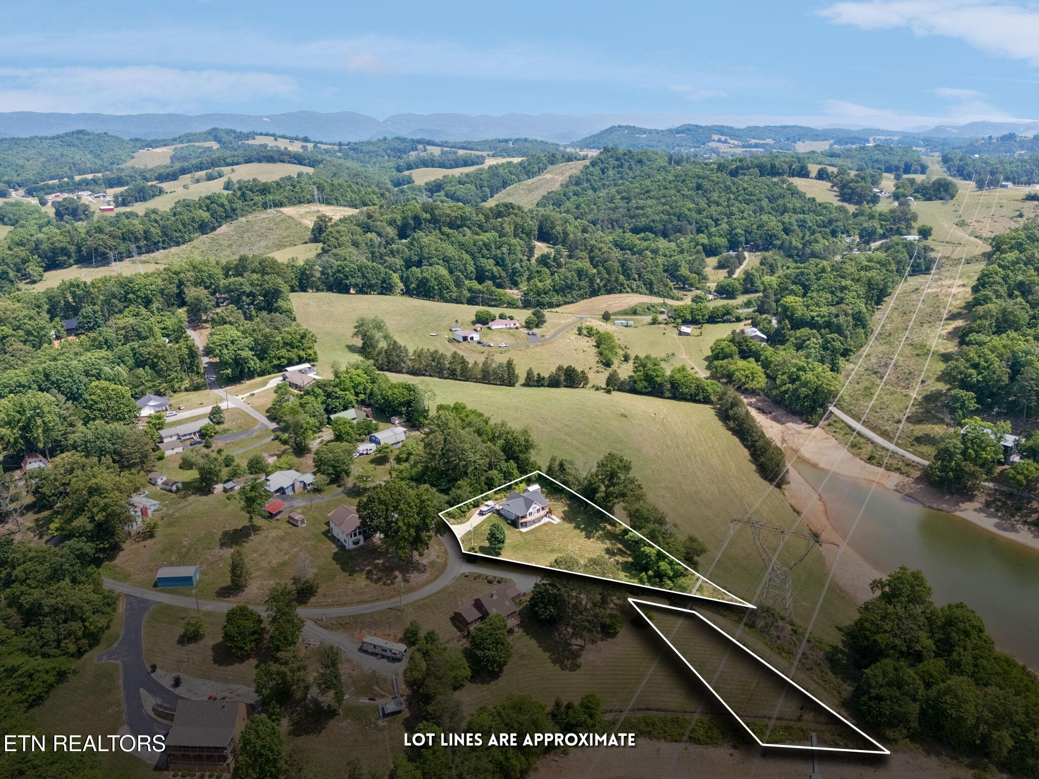 408 Ernie Roberts Rd, Rutledge, TN 37861 — photo 2