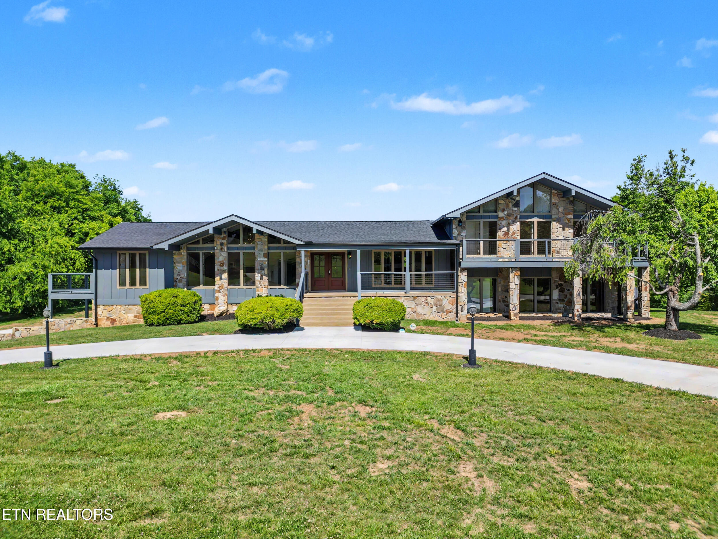 1414 Clinch View Circle — photo