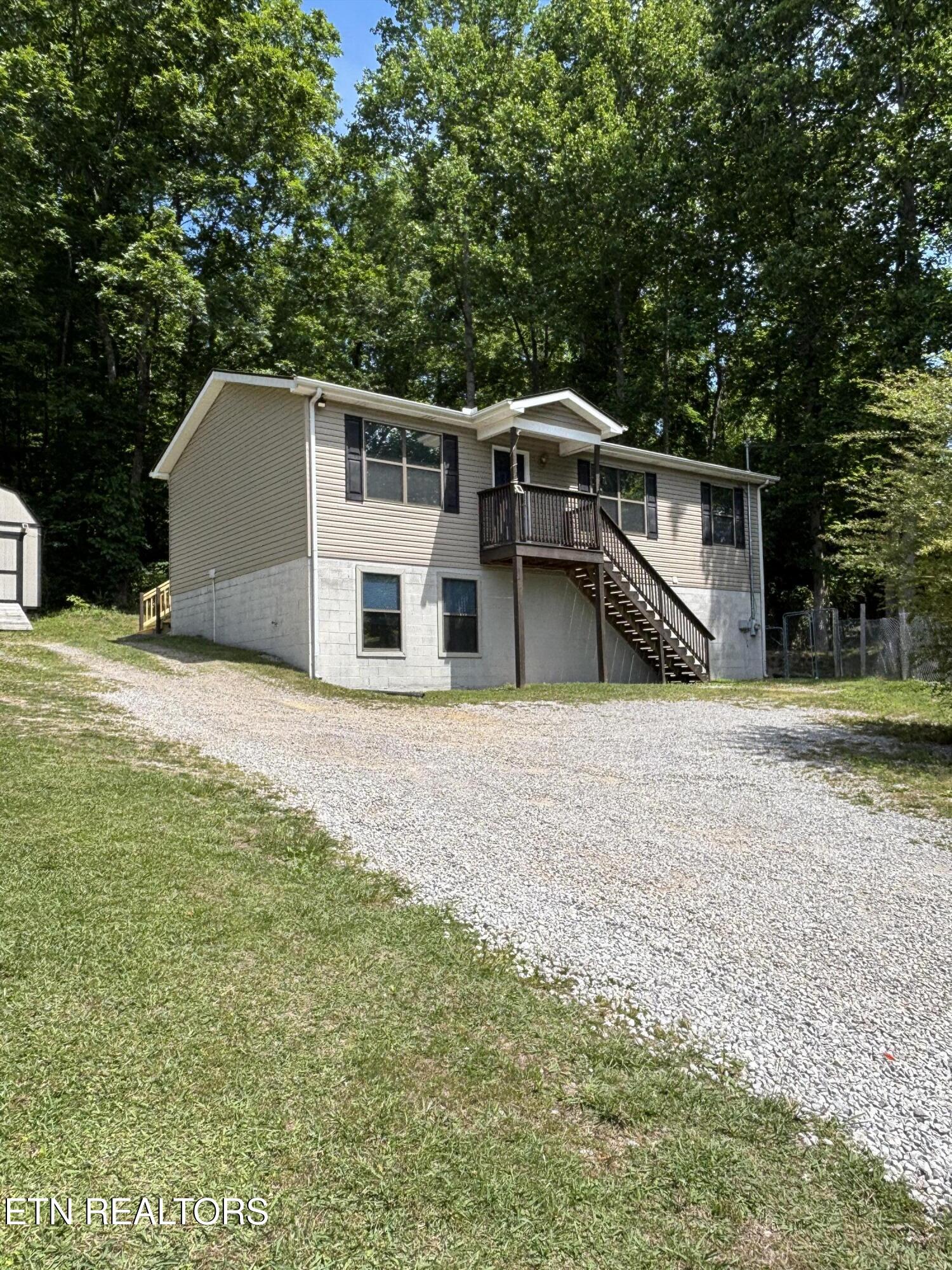 9851 Heiskell Rd — photo