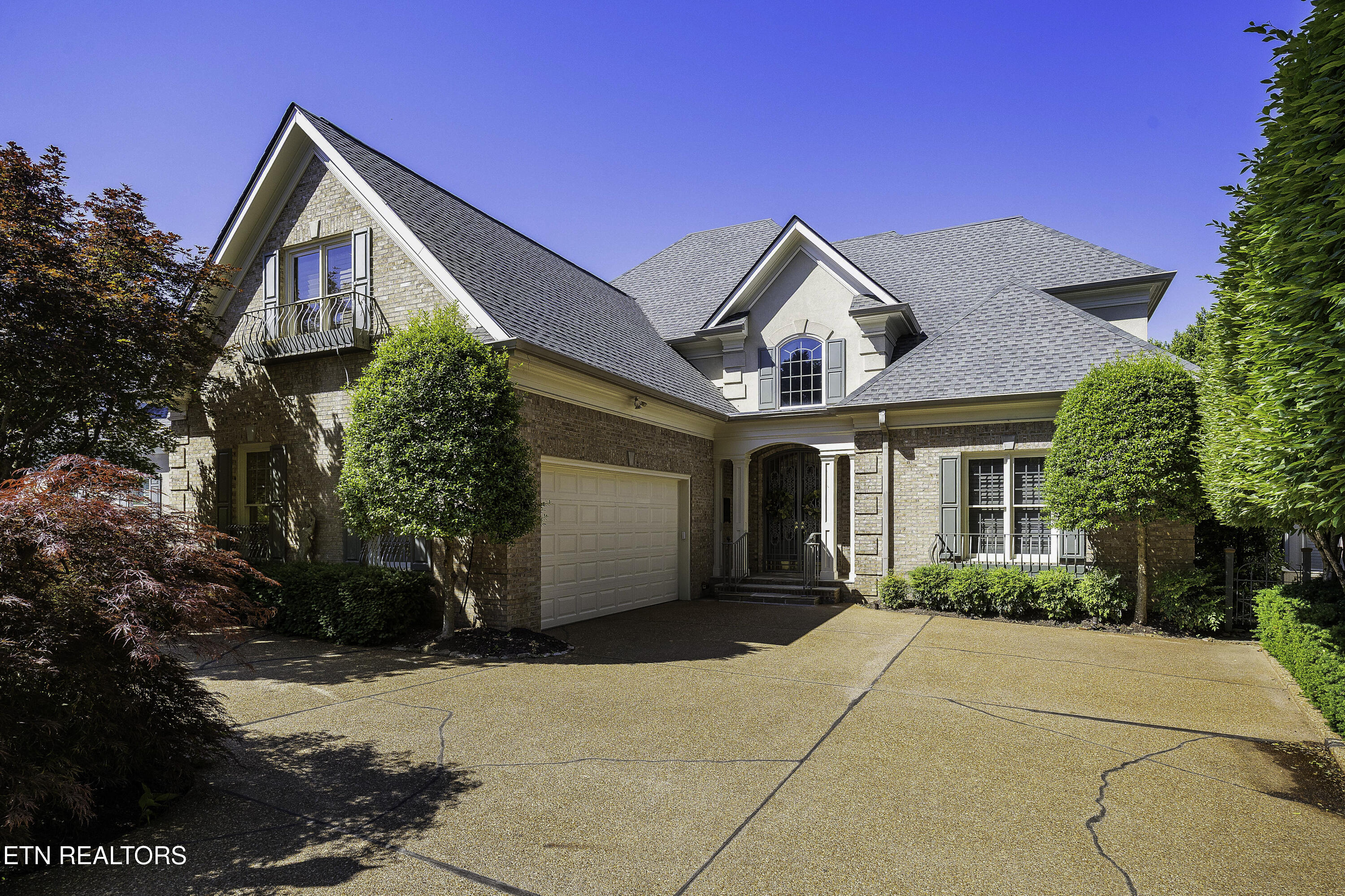 409 Lyons Head Drive — photo