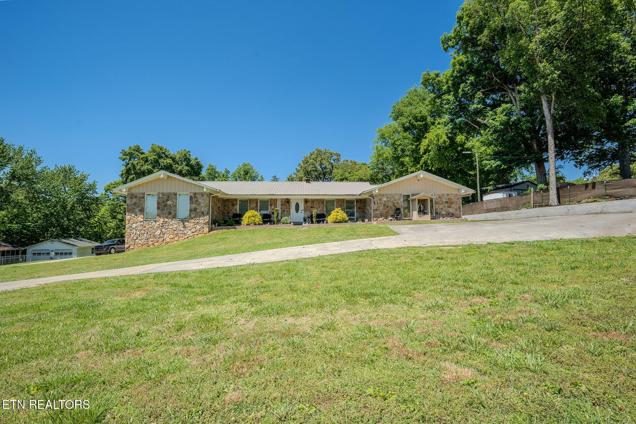 8023 Conner Rd — photo