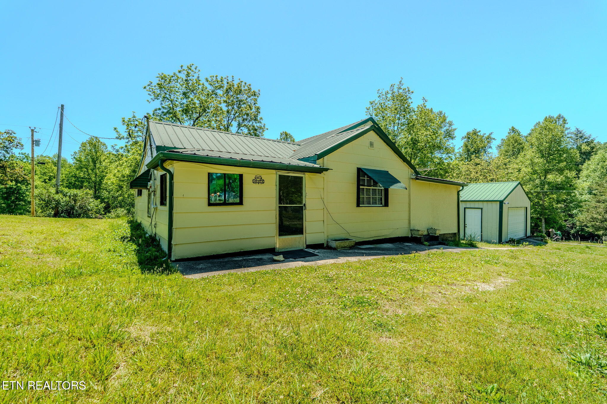 407 Ramsey Rd — photo