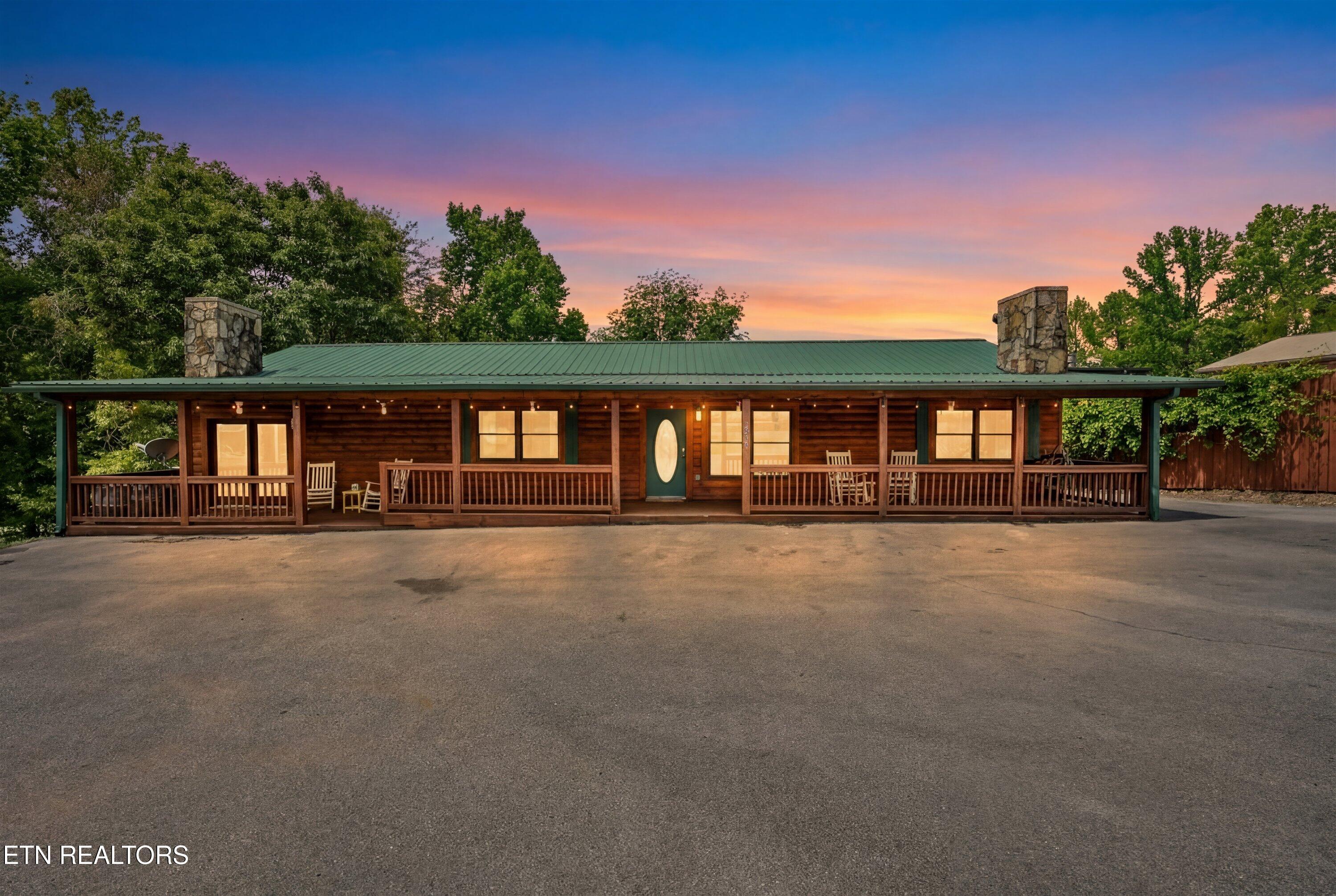 2834 Florence Drive — photo