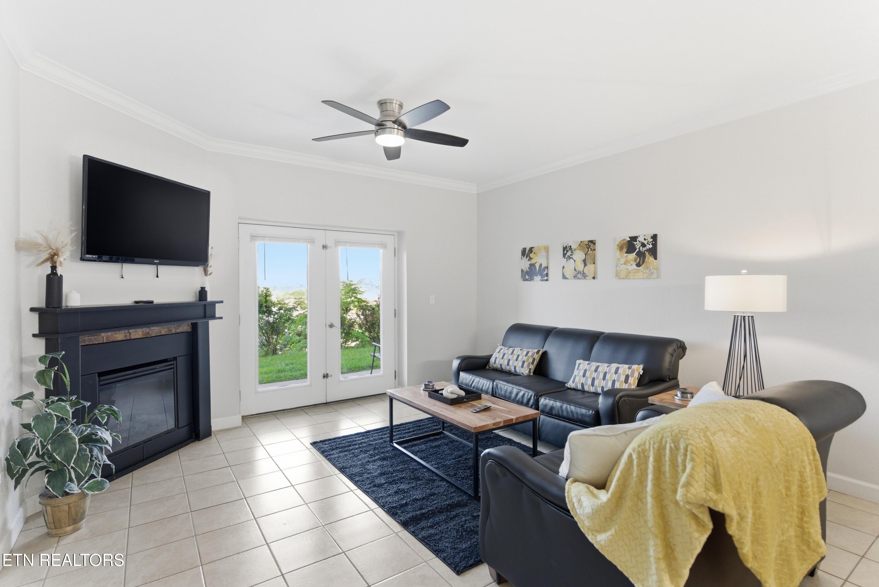 124 Plaza Drive Unit 1104 — photo