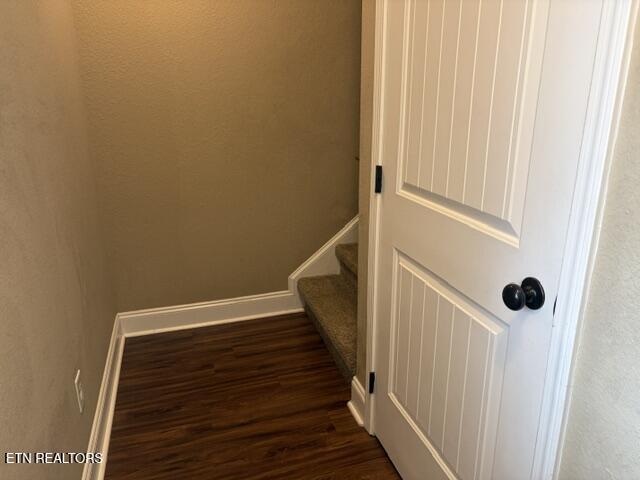 943 Elsborn Ridge Rd, Maryville, TN 37801 — photo 2