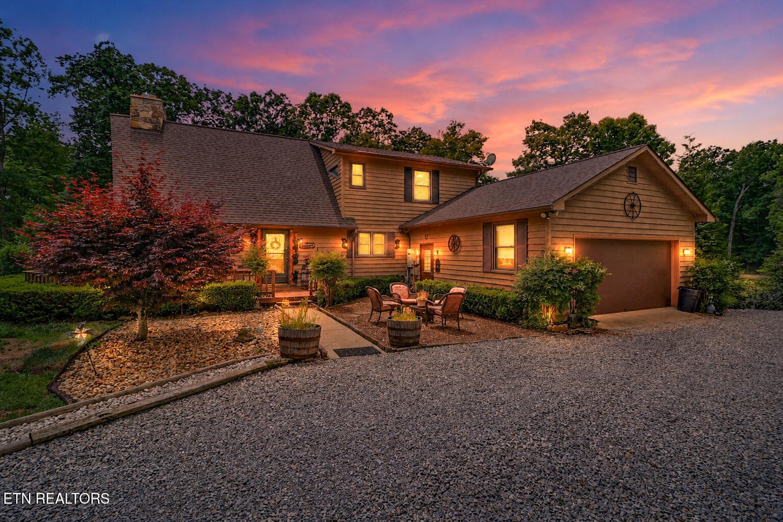 1072 Belmont Drive — photo