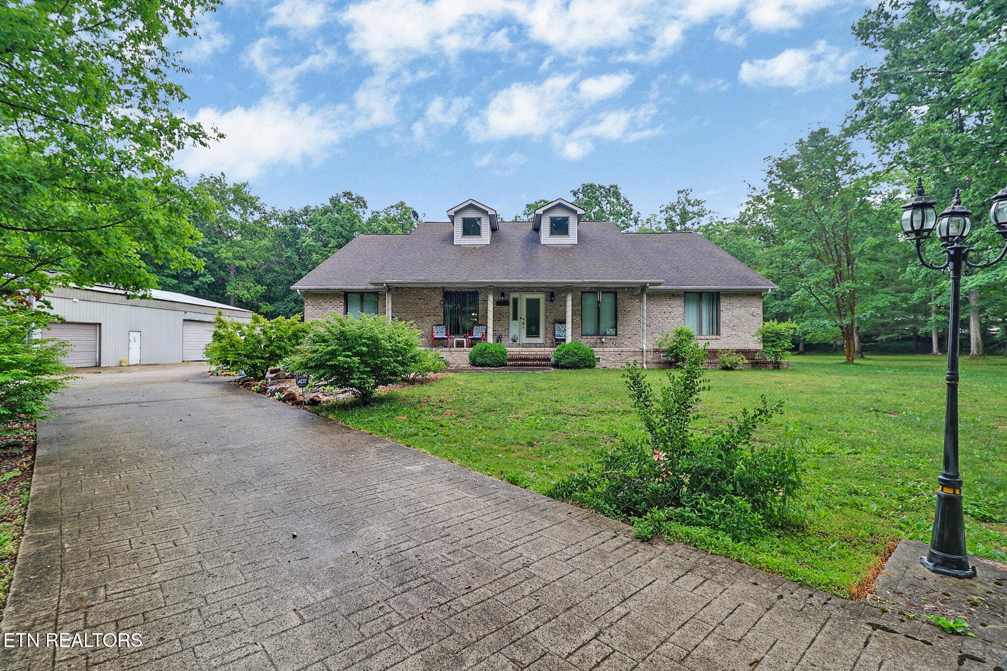 3643 S York Hwy — photo