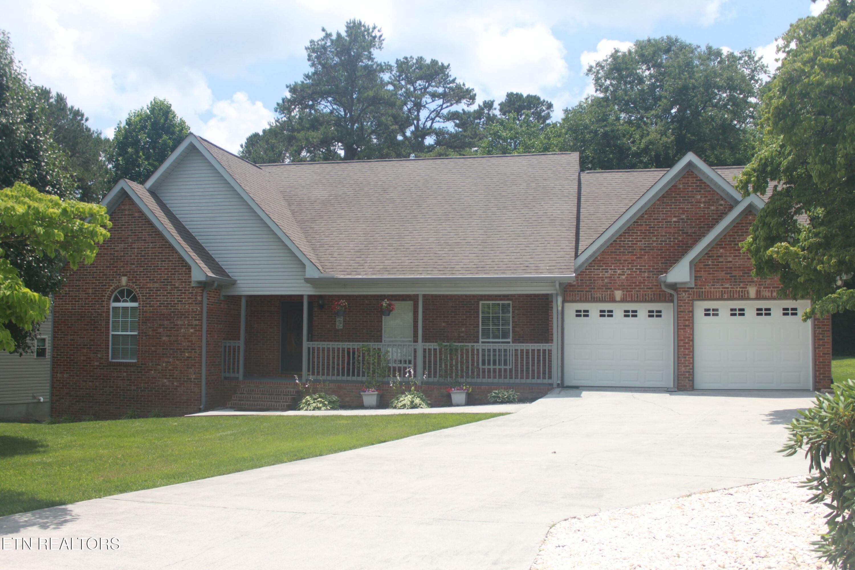 172 Depew Drive — photo