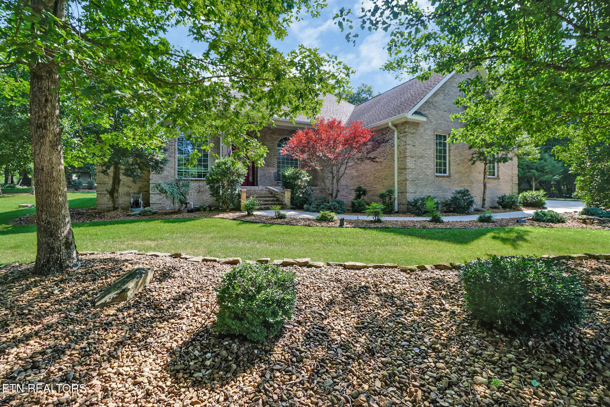 15 Pamala Lane — photo