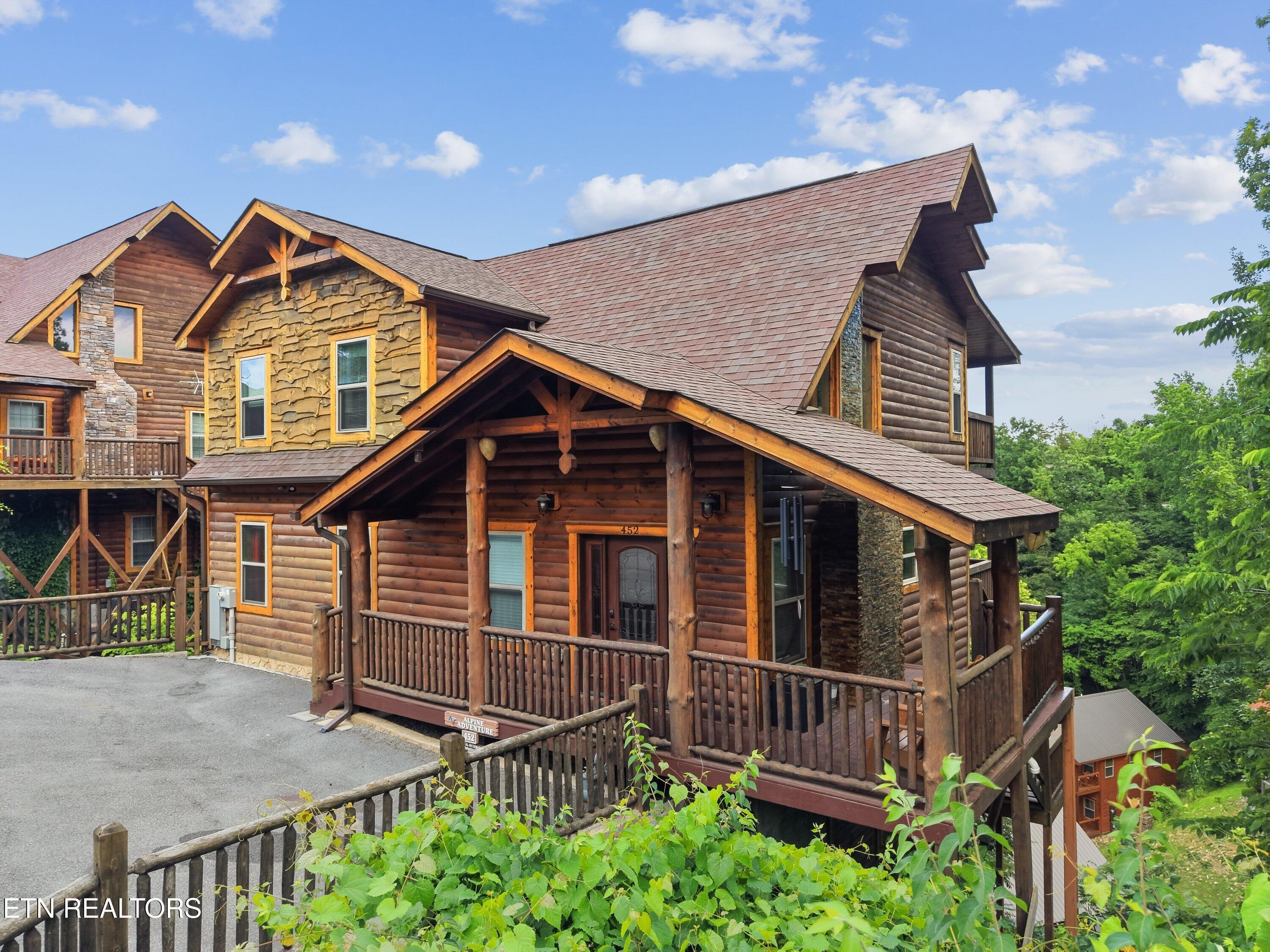 452 Alpine Mountain Way — photo