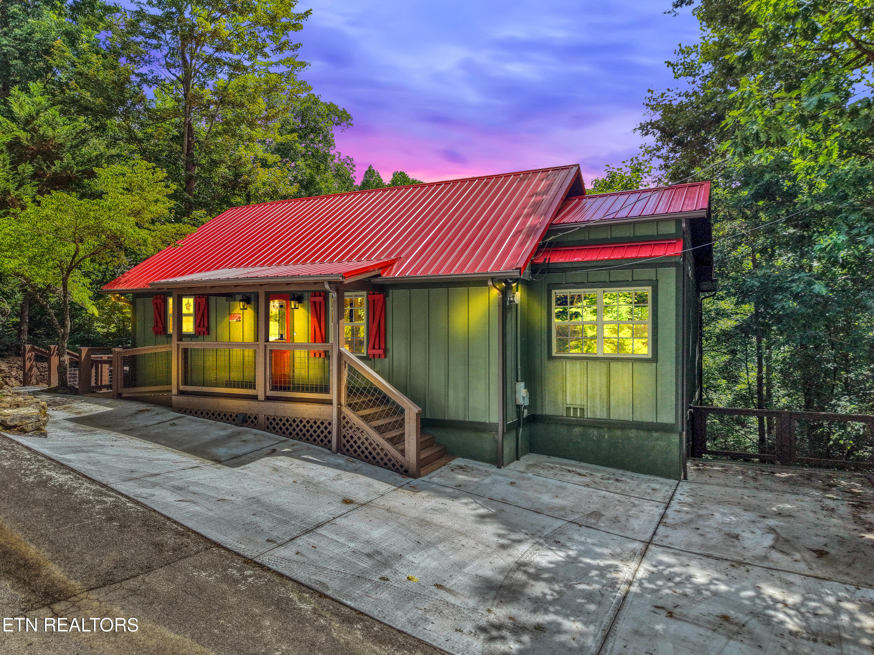 236 Tolliver Tr — photo