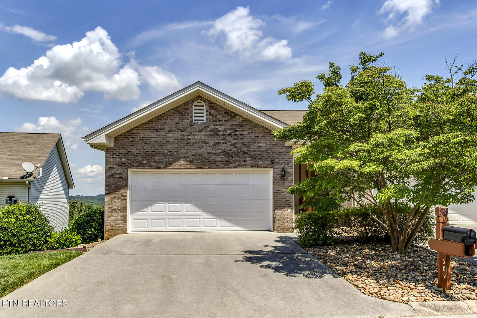 509 Cimarron Circle — photo