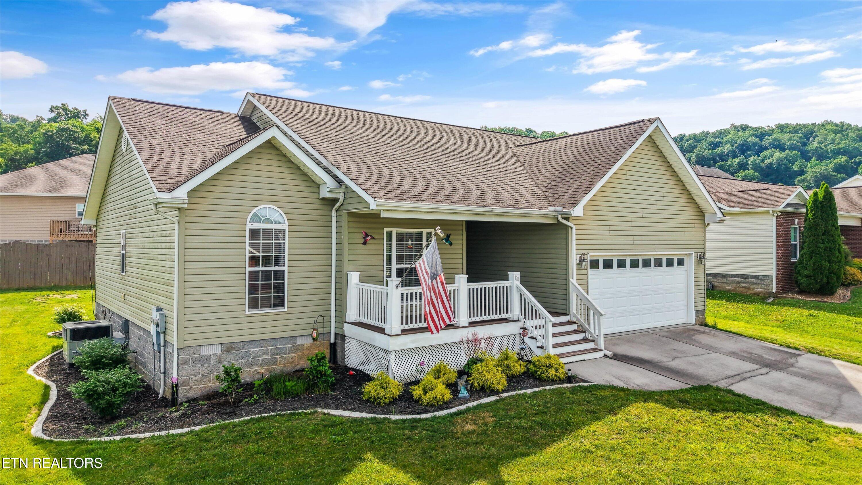 118 Cornerstone Circle — photo