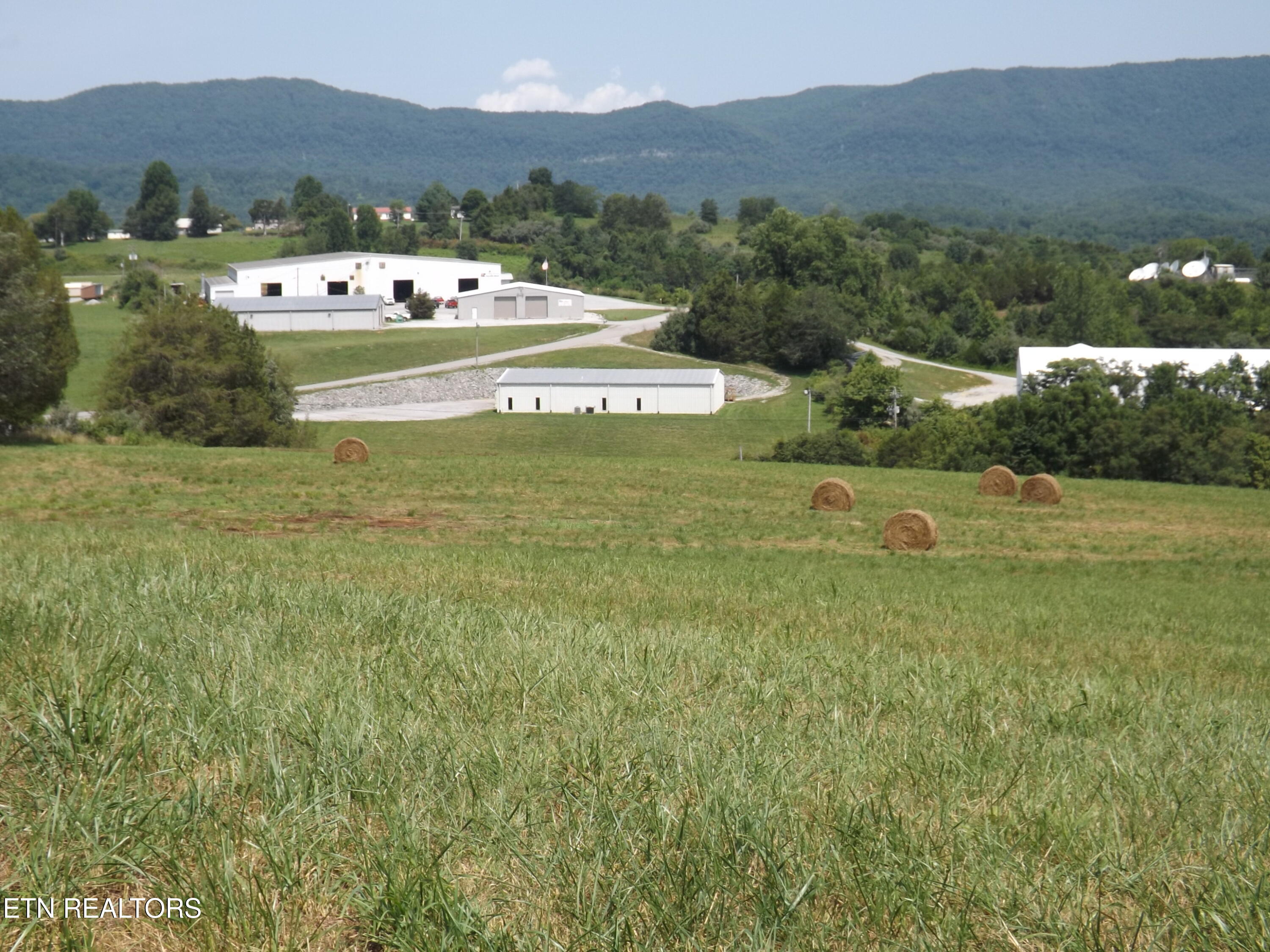 000 Forge Ridge Rd, Harrogate, TN 37752