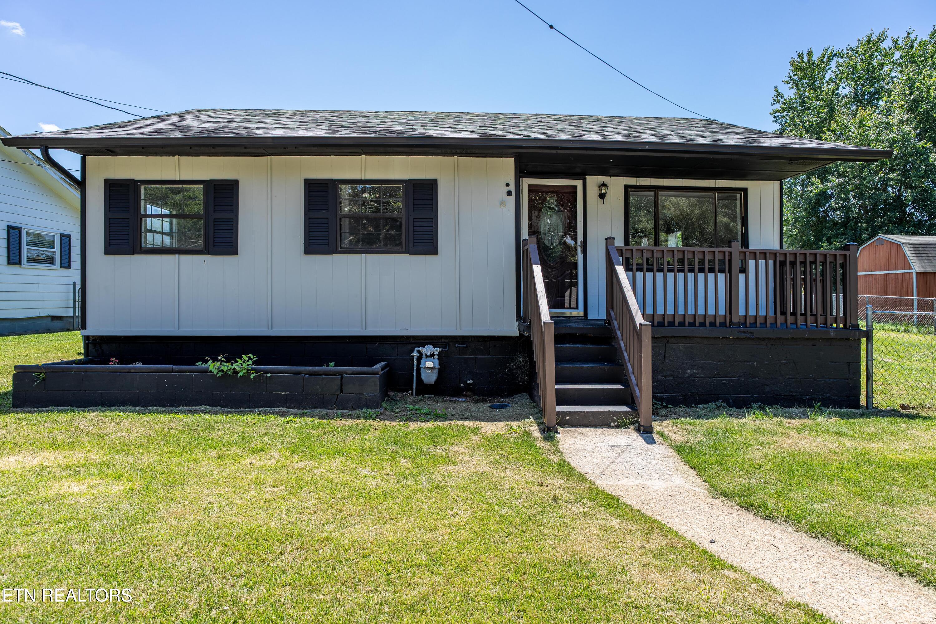 133 Wellington — photo