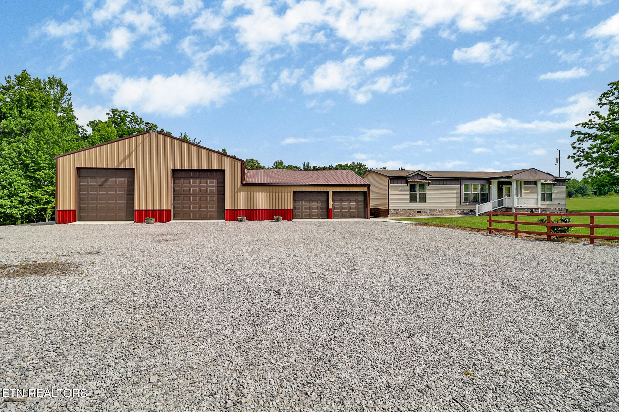 2734 Blaylock Rd — photo