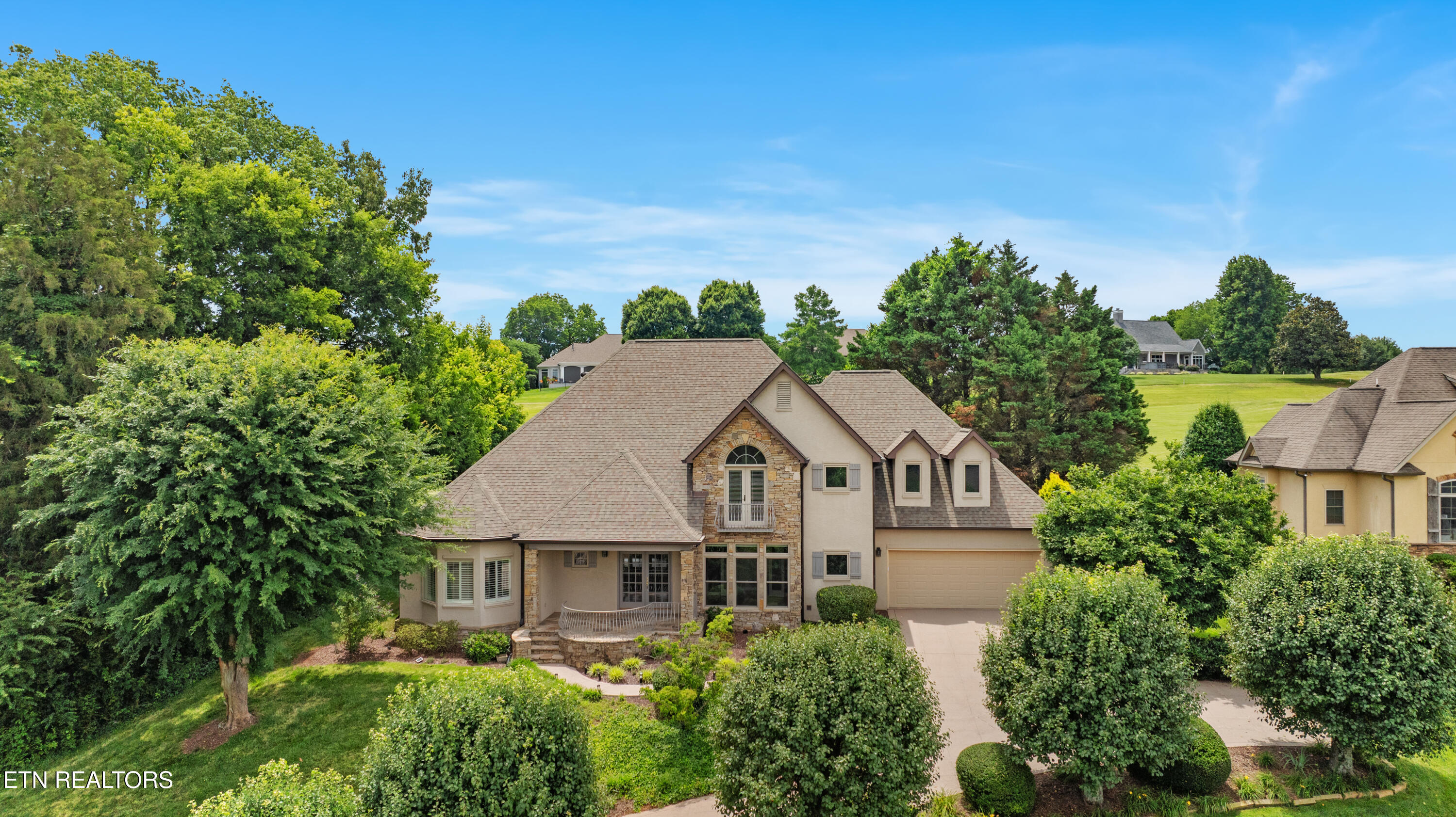 310 Pineberry Drive — photo