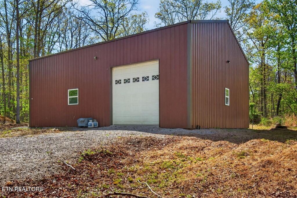 751 W Bluff Rd — photo